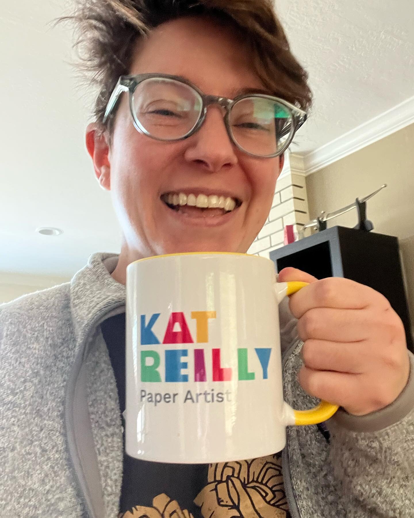 Crazy cowlick and custom mugs. Happy Saturday! Logo done by the super duper awesome @cavemancrayon 🤙