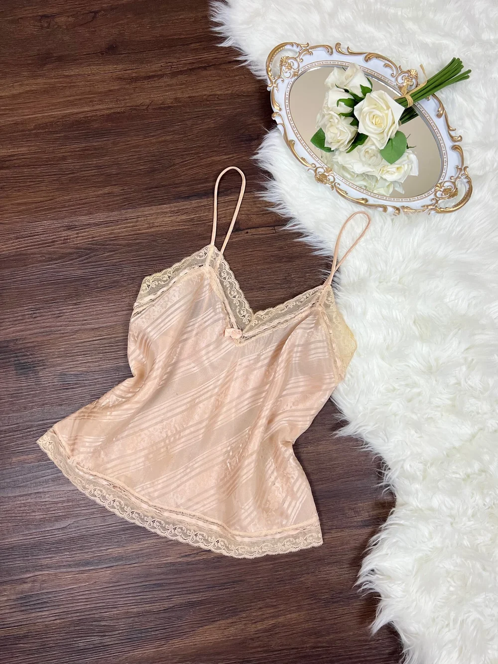トップス nude vintage Camisole Vintage Olga Style# 925 Camisole Cami Lace Trim Straps Beige