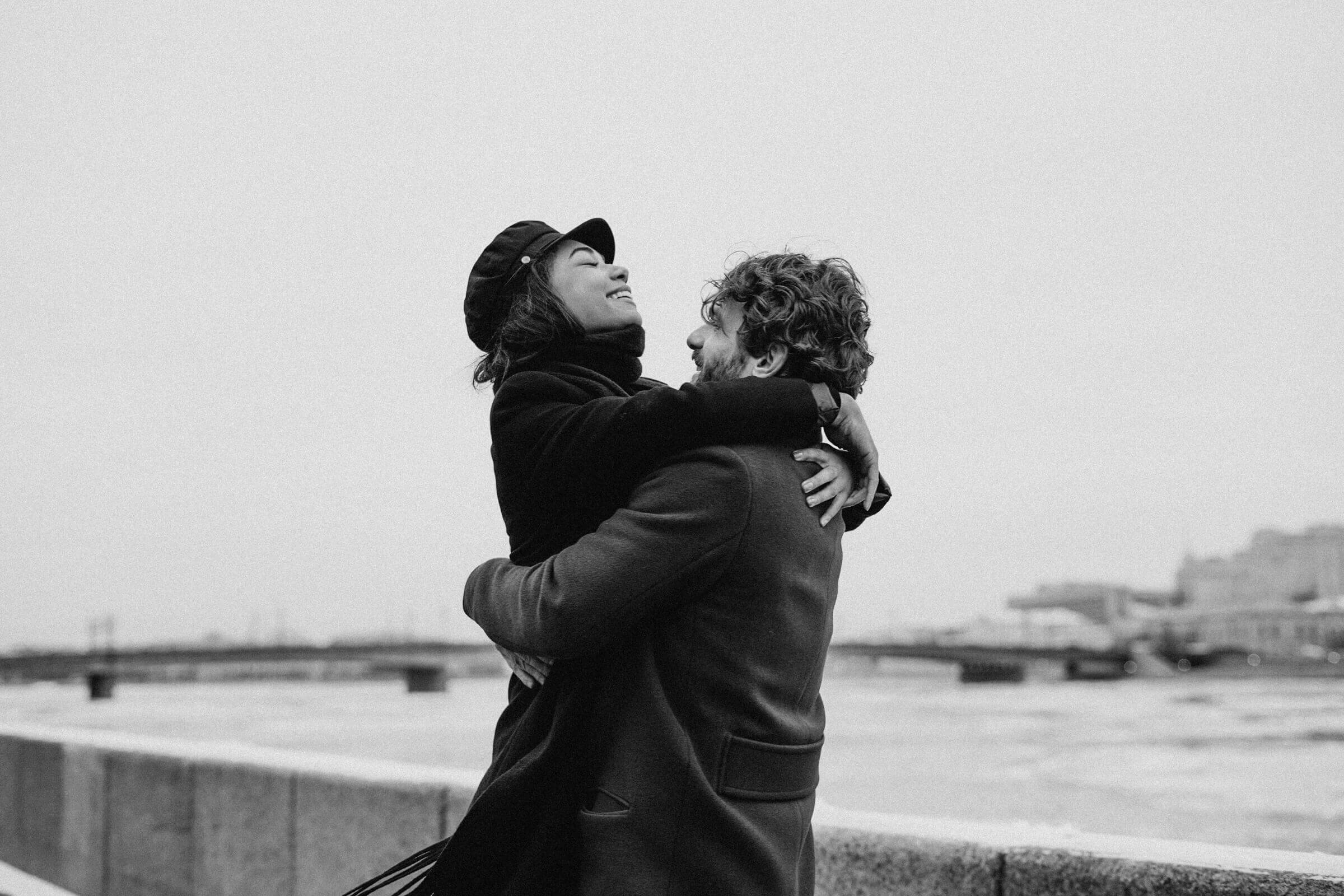 sm-monochrome-photo-of-man-hugging-his-woman-3692596-1.jpeg