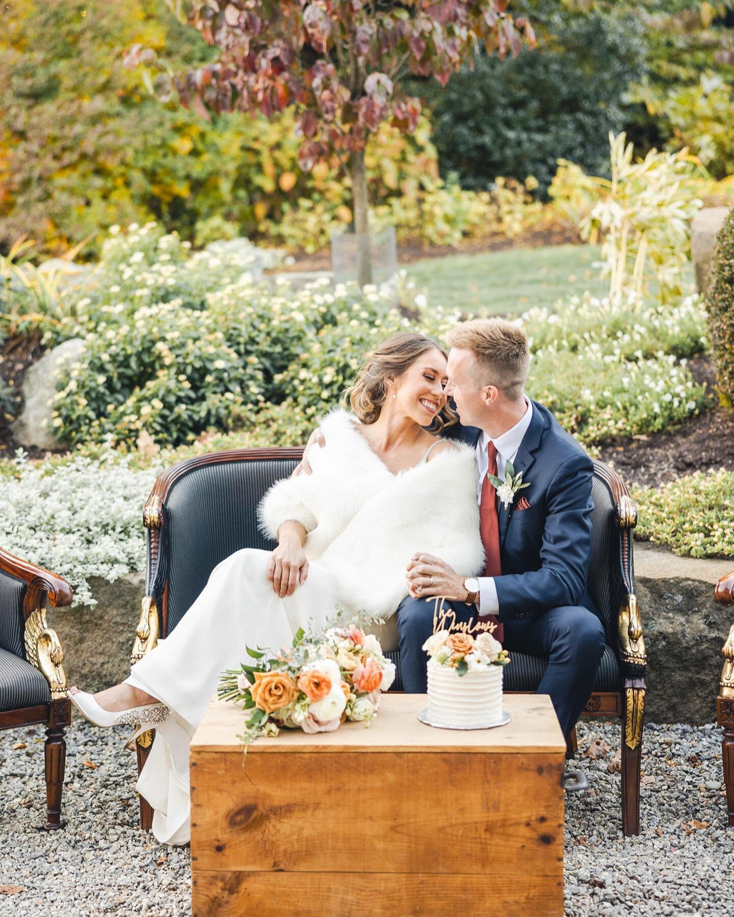 Congratulations to Chelsey and Pete on their perfect wedding at The Gardens at Uncanoonuc!!! 
⠀⠀⠀⠀⠀⠀⠀⠀⠀
⠀⠀⠀⠀⠀⠀⠀⠀⠀
⠀⠀⠀⠀⠀⠀⠀⠀⠀
 #nhwedding #newhampshireweddingphotographer #realwedding #fineartweddings #fineartweddingphotographer #bostonweddings #boston