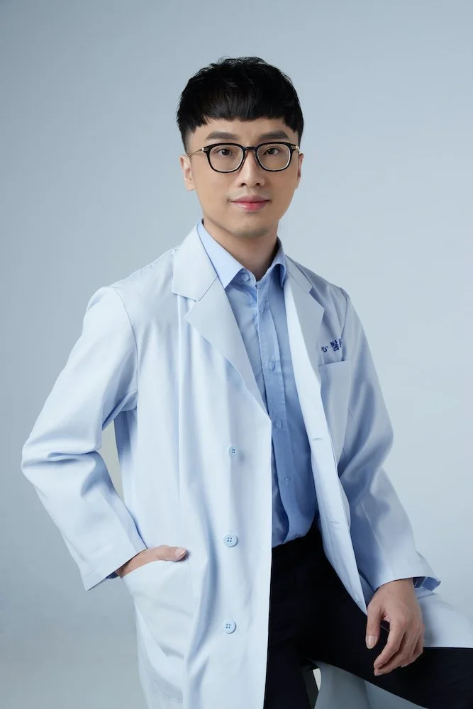 甯境牙醫呂立心院長｜台北成人隱適美矯正推薦齒顎矯正專科醫師