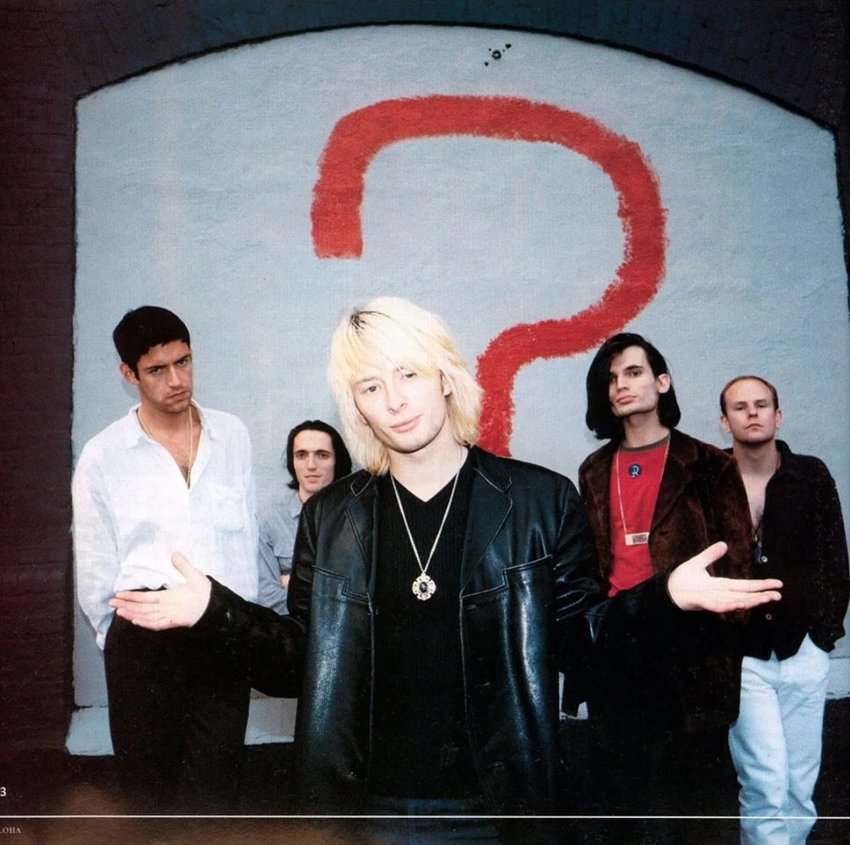 &ldquo;Slowly we unfurl
As lotus flowers...&rdquo;
&mdash; Radiohead, Lotus Flower, 2011

📸 Tom Sheehan 1993

@radiohead @thomyorke @colingreenwood @philipselway @eobofficial @jonnygreenwoo.d