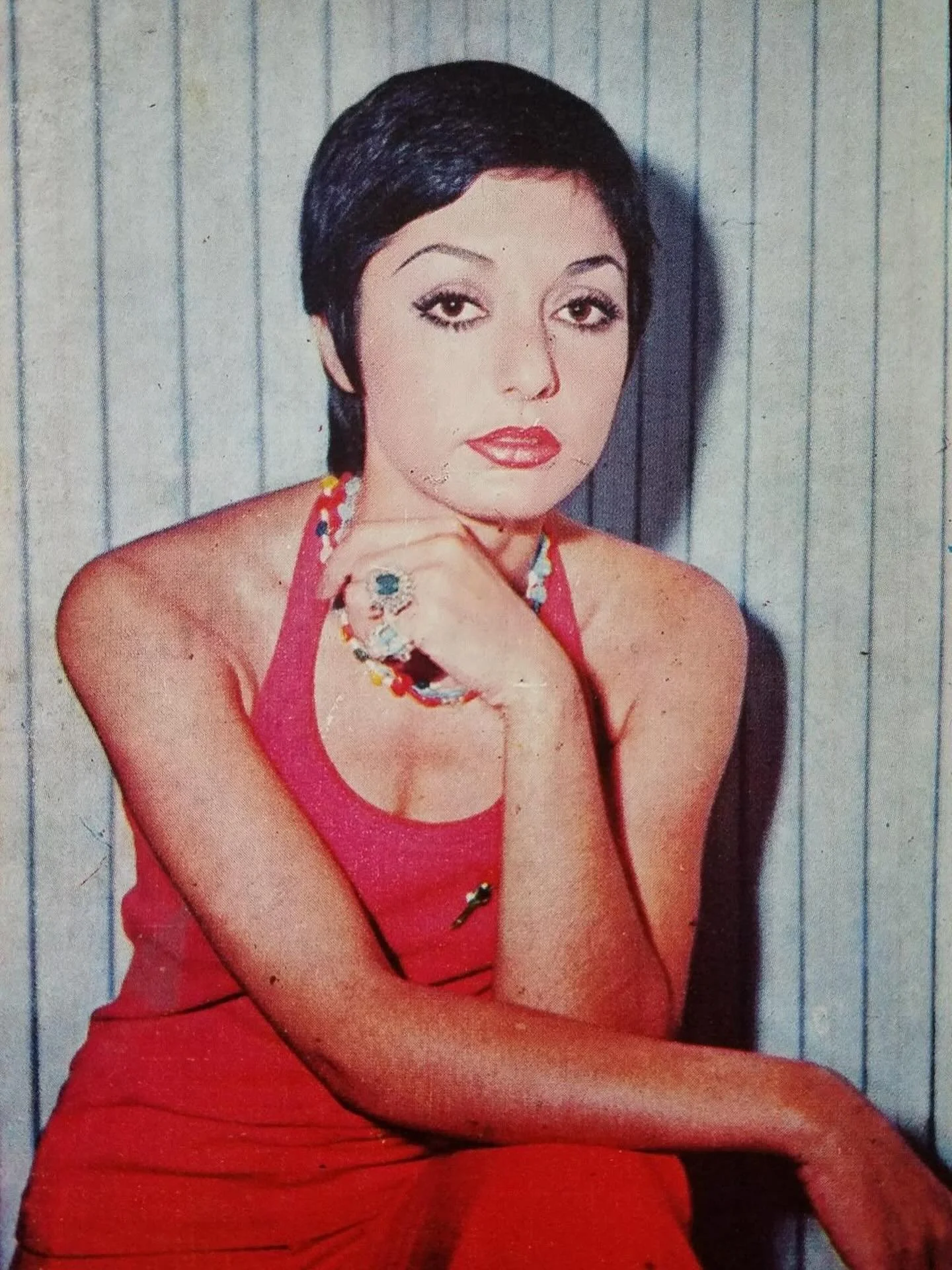 &ldquo;May you be my neighbour, so that your hand gives me shade&hellip;&rdquo;
&mdash; Googoosh, Man Aamadeh-Am (English translation)