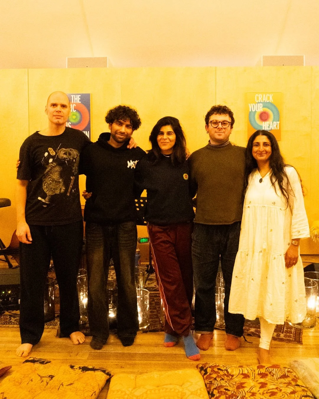 Our last Candle-Lit Kirtan of 2025! More chanting together in 2026 💜 Thank you one and all! 

@manizehrimer @jay.verma @keliwoodsmusic @humajalilhazleton Ben Hazleton