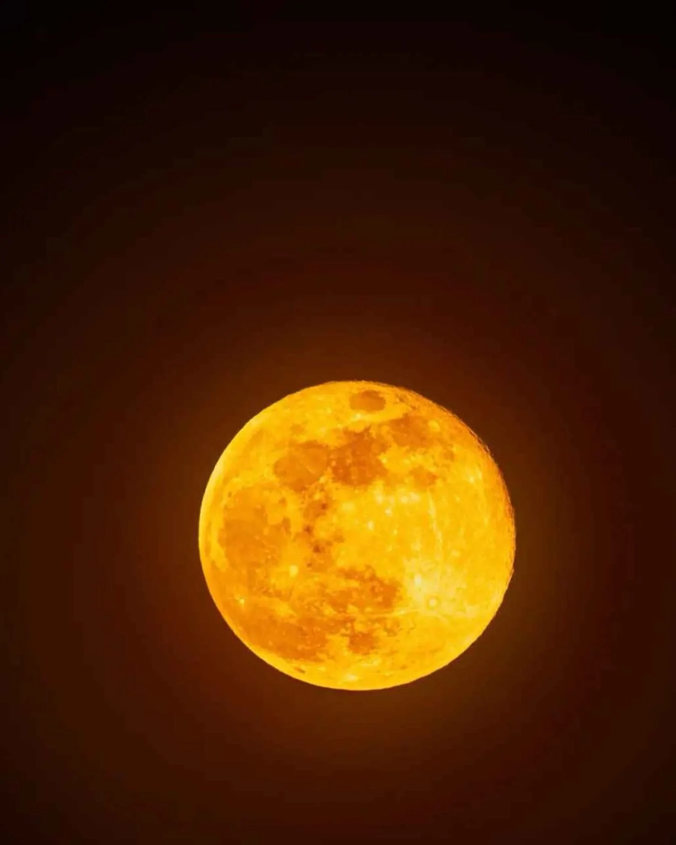 September&rsquo;s full moon is known as the Harvest Moon, falling this year on the 26th.

The Harvest Moon gets its name from the time of year when crops were traditionally gathered. Around the autumn equinox, the Moon rises soon after sunset for sev