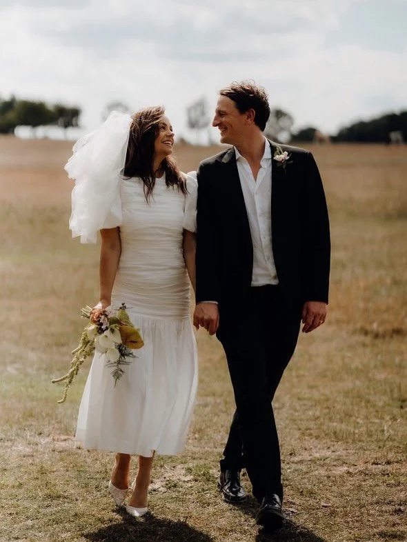 Double the love, double the veils 🤍 

Loved making this short chic veil for Annie&rsquo;s legal ceremony, and then a long satin trim veil for her destination wedding! And doesn&rsquo;t she look stunning in both! 

#veil #weddingveil #bridalveil #bri