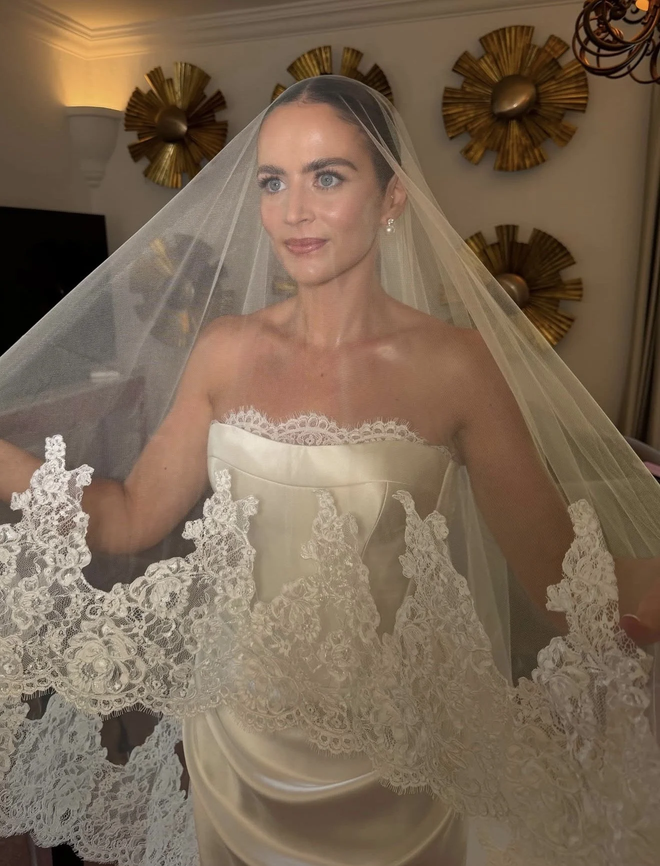 Mia Veil 4.jpg