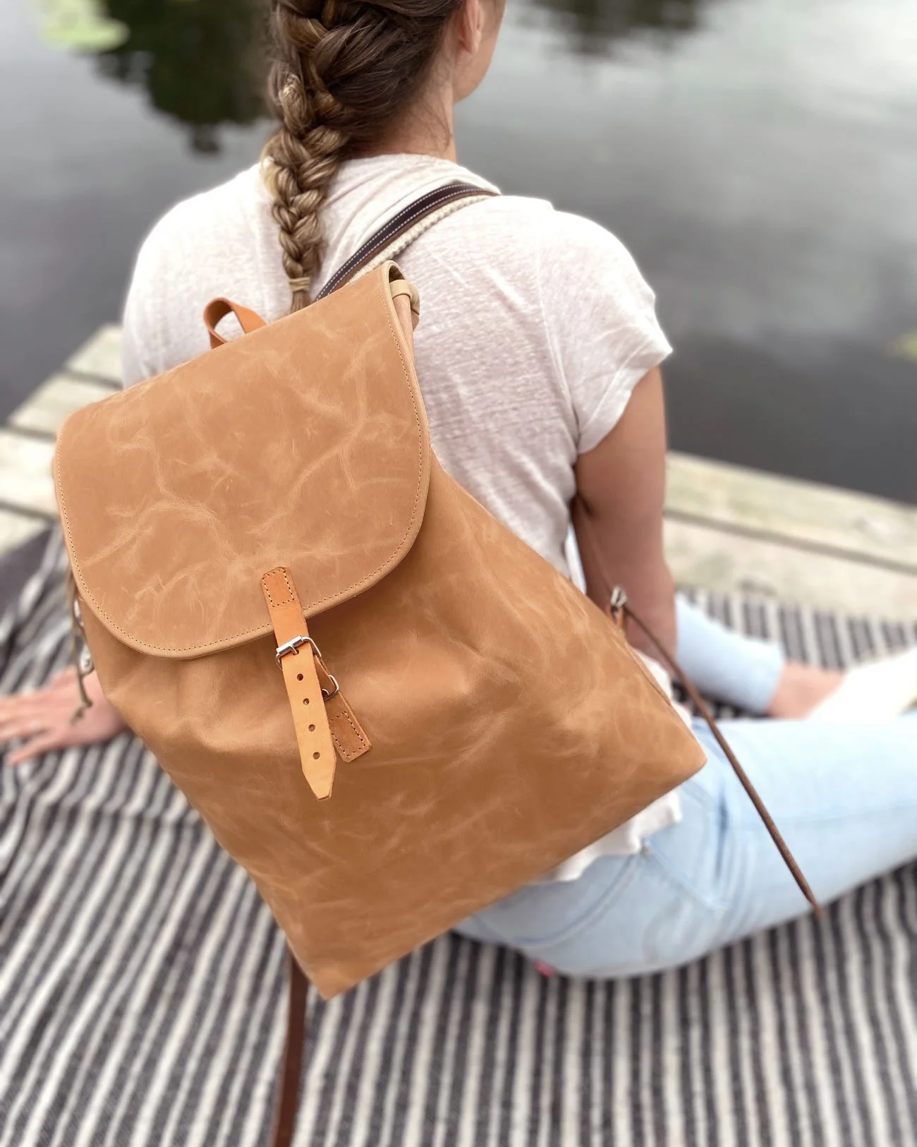 Handgefertigter Lederrucksack im Oldschool-Style Snekkerbuks