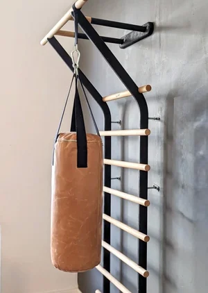 wall-mounting-boxing-bag.jpg