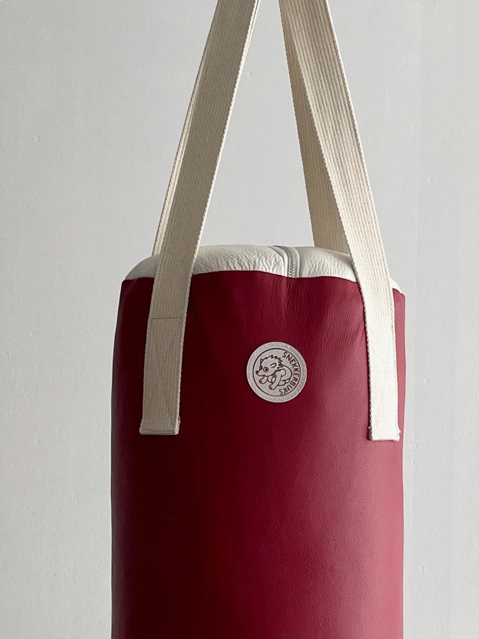 boxsack-leder-dunkelrot.jpg