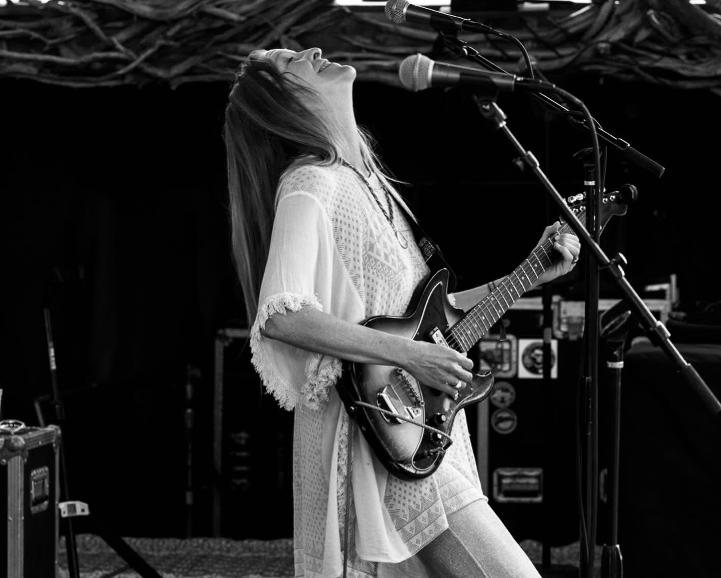 Rosa Pullman & Bøvågen Soul Collective