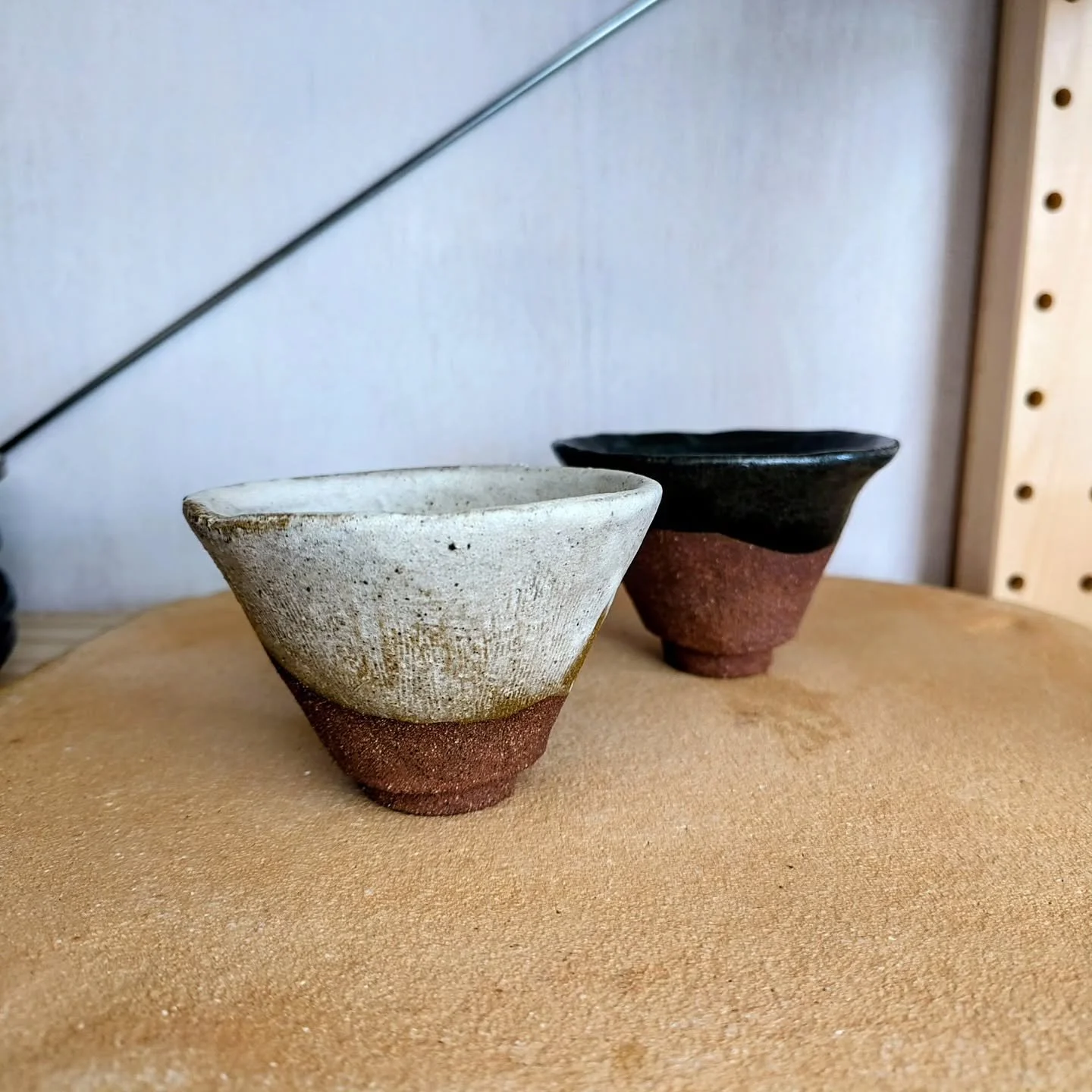 Small cups, I'm thinking of making them and selling them or not. I like them, not sure if my customers will like them as well.

What do you think?

#ceramic #ceramictablewarehandmade #handmade #ceramicstudio #handbuildingceramics #ceramiccupslovers