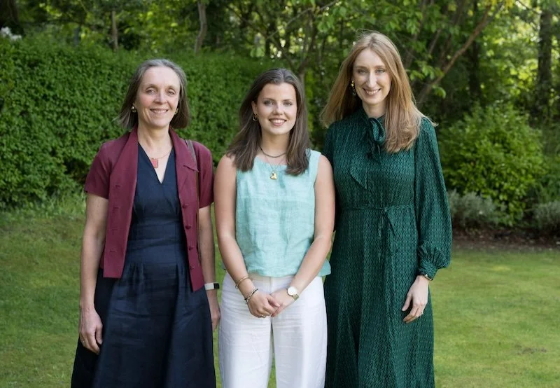 L-R former Head Prefects Sarah Thompson, Lucy Thompson, Heather Gagen.jpg