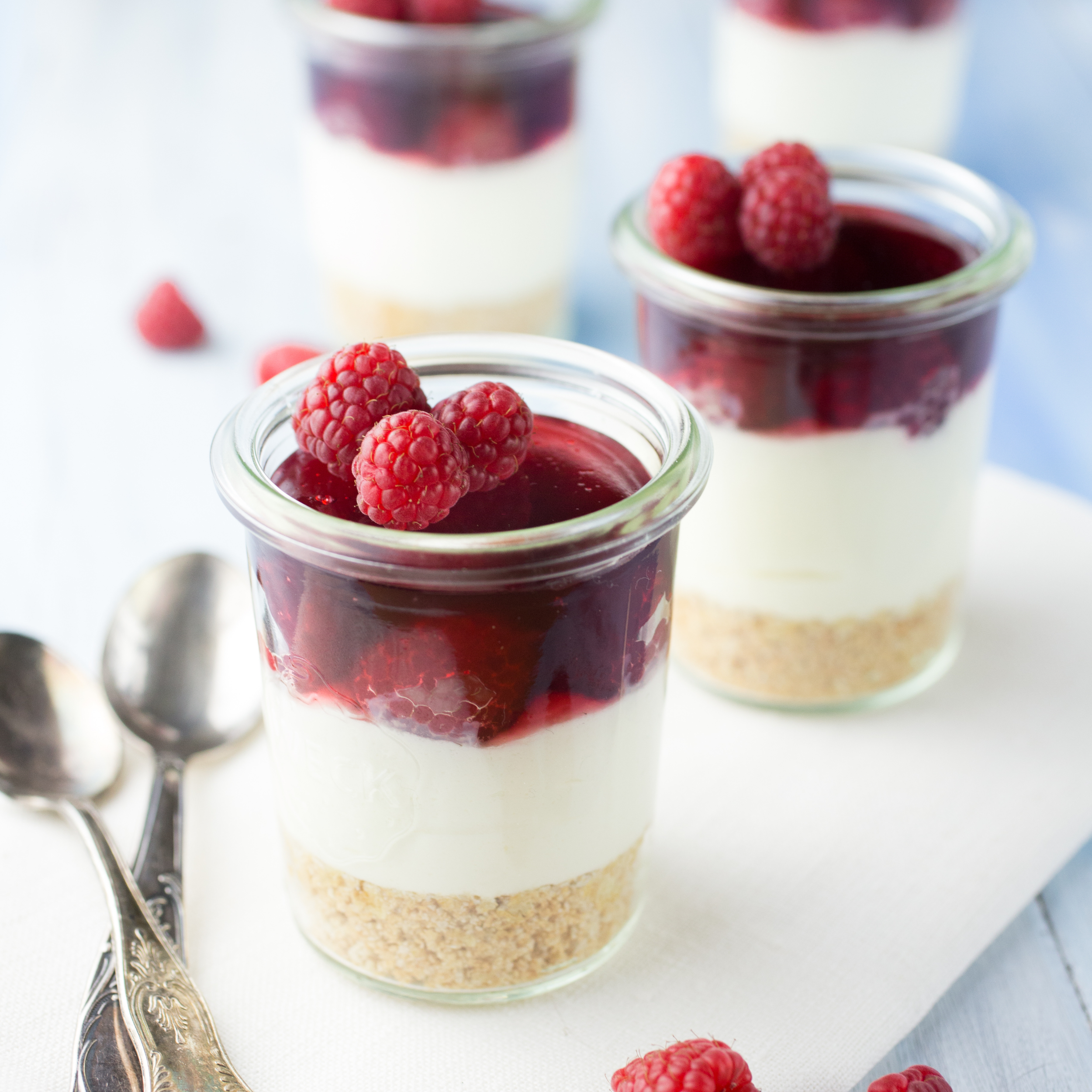 Raspberry &amp; White Chocolate Cheesecake Pots
