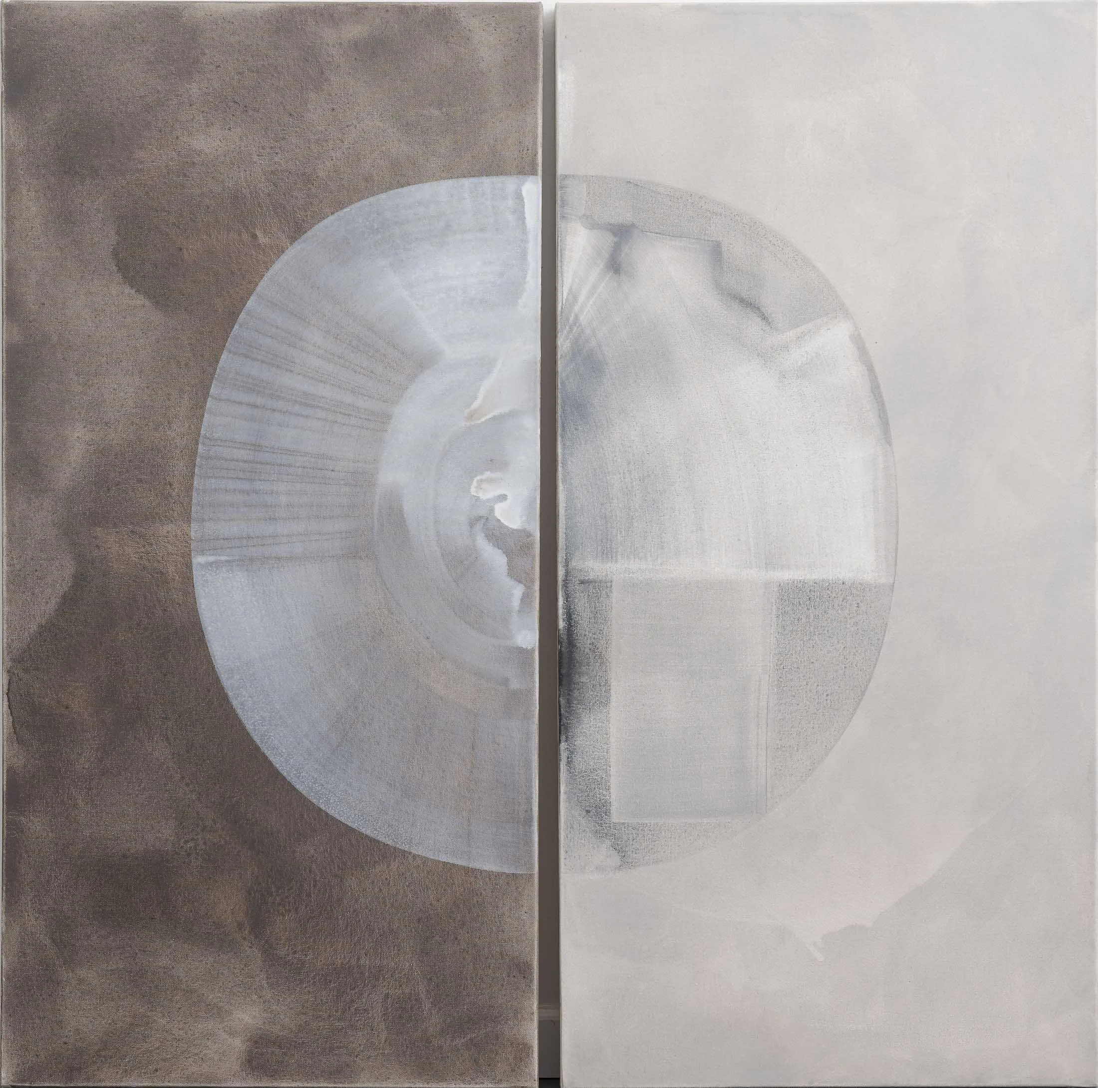 MORNING LIGHT EASE
48" X 48"
Laura Naples Studio