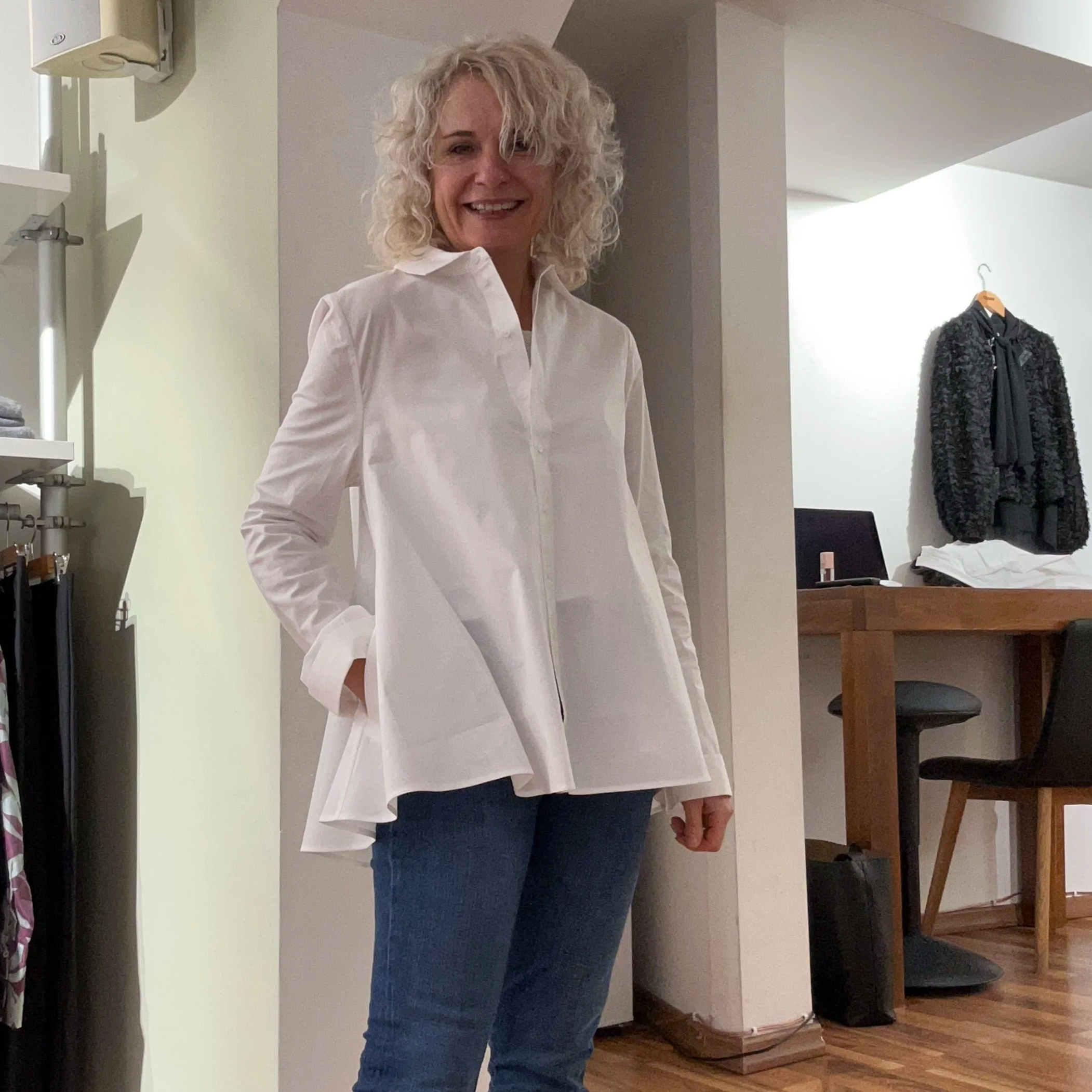 Herzensangelegenheit - Weisse Kragenbluse