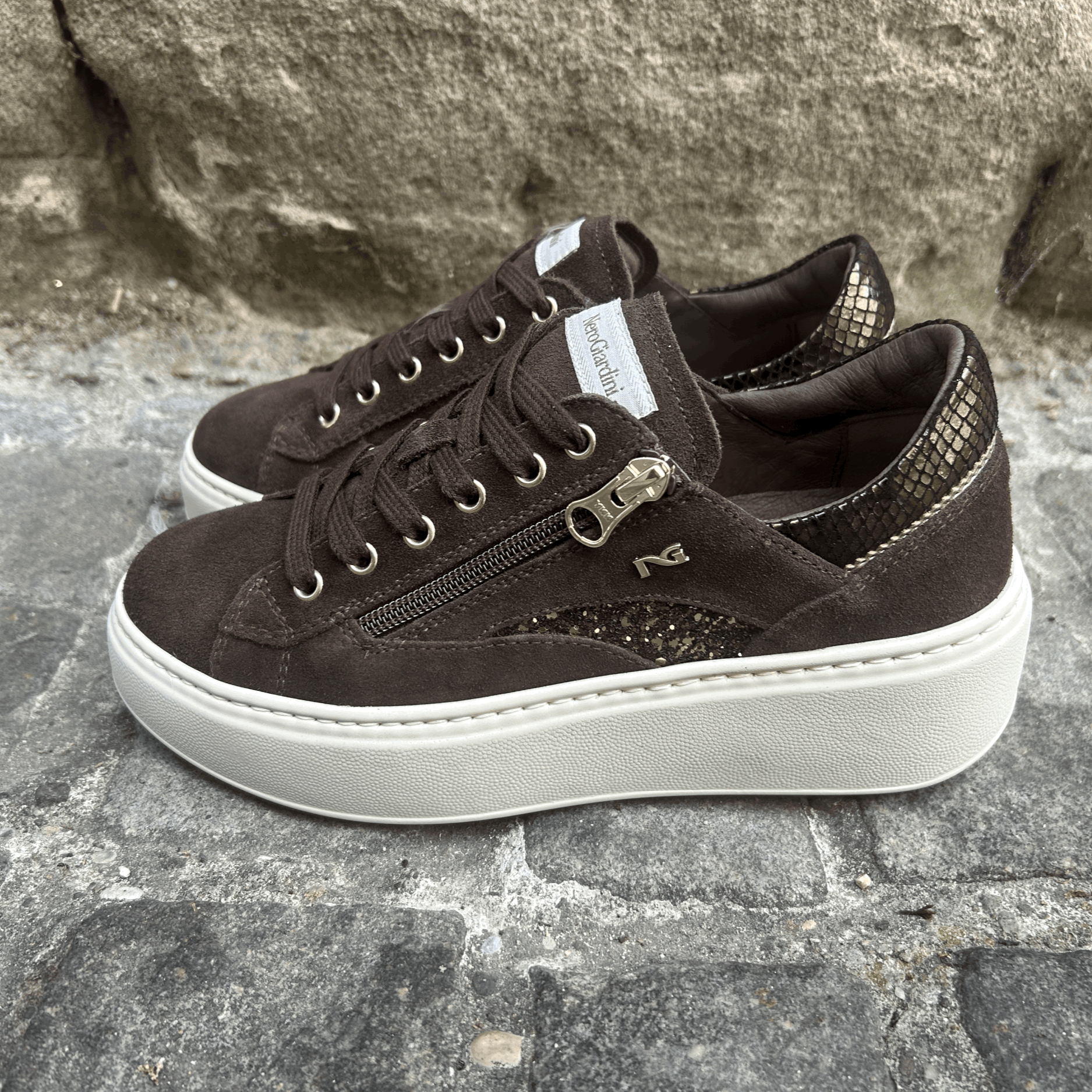Nero Giardini - Damensneakers aus Velours-, Glattleder und technisches Material