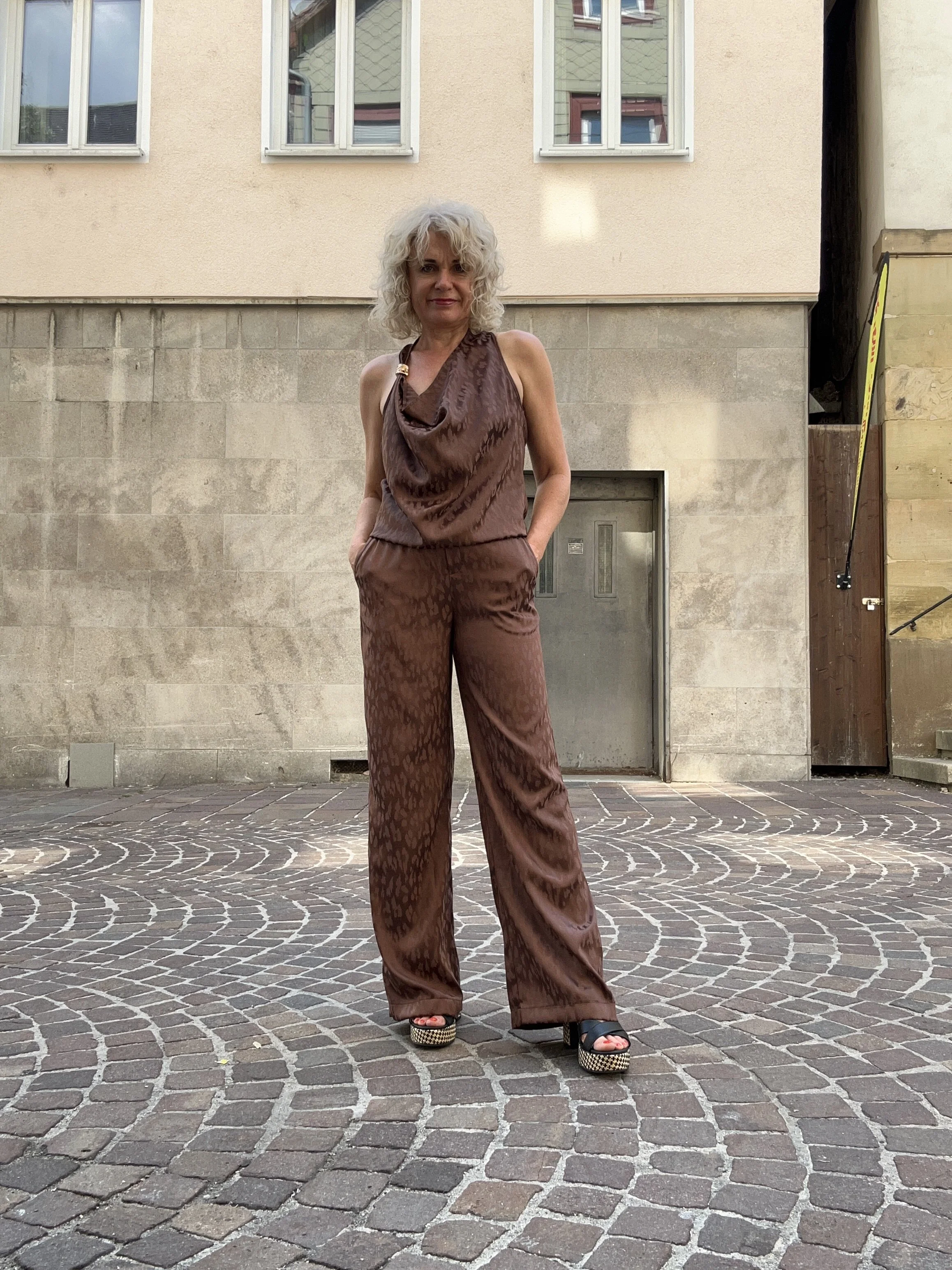 Ana Alcazar -  Satinhose Dohia