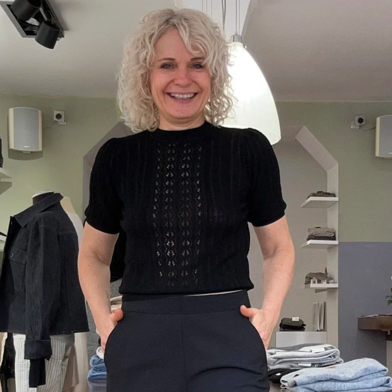 Handmade - 100% Schurwolle - Kurzarm Pulli