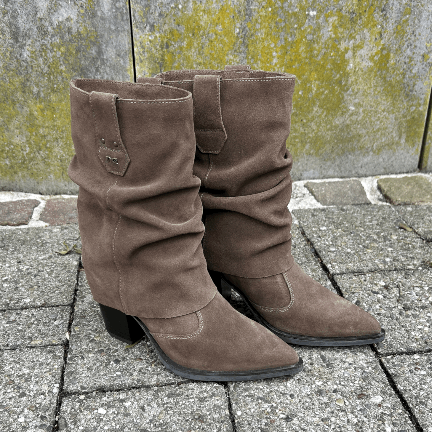 Nero Giardini- Stiefelette Veloursleder High-Heel-Stiefelette