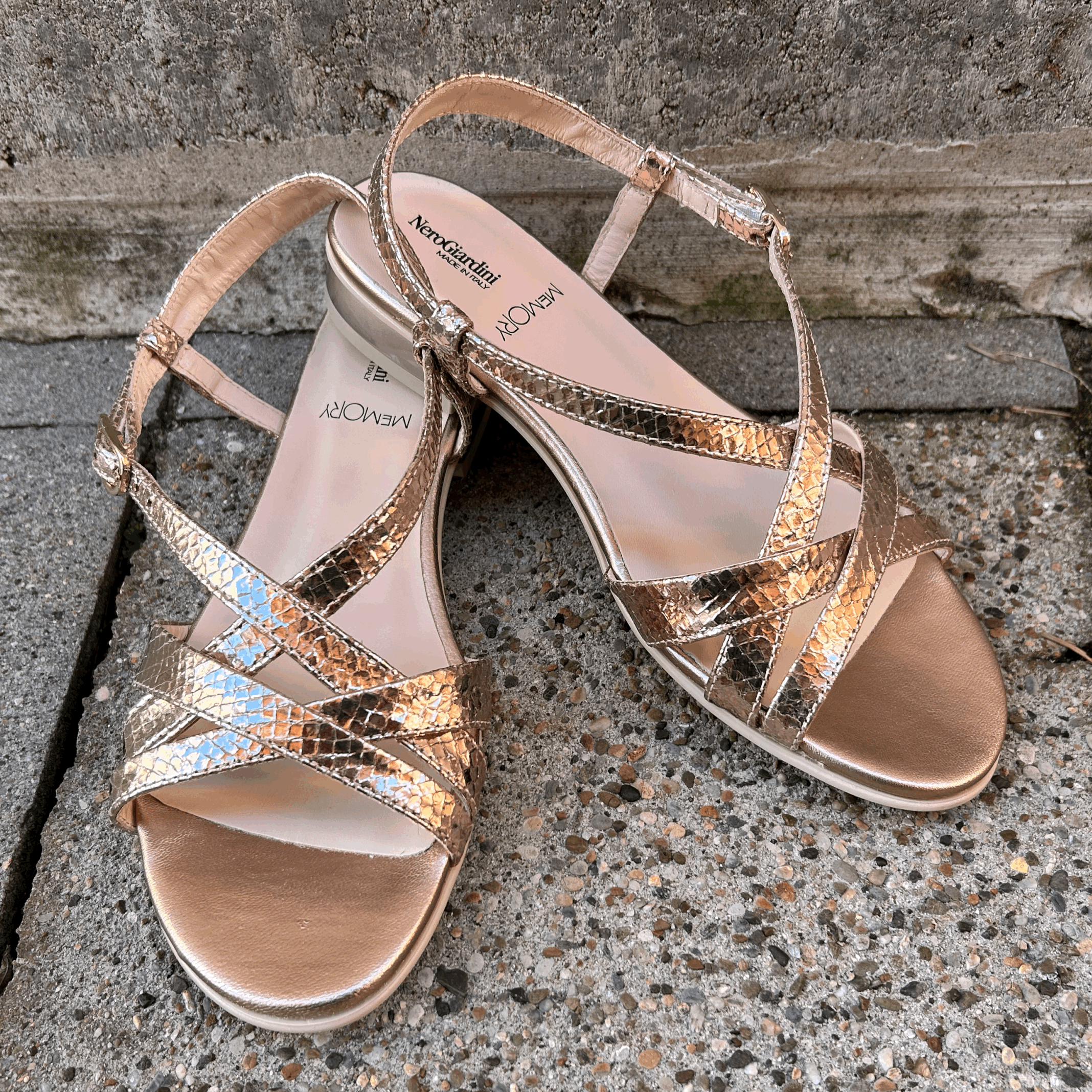 Nero Giardini -  Sandalen in Rose Gold