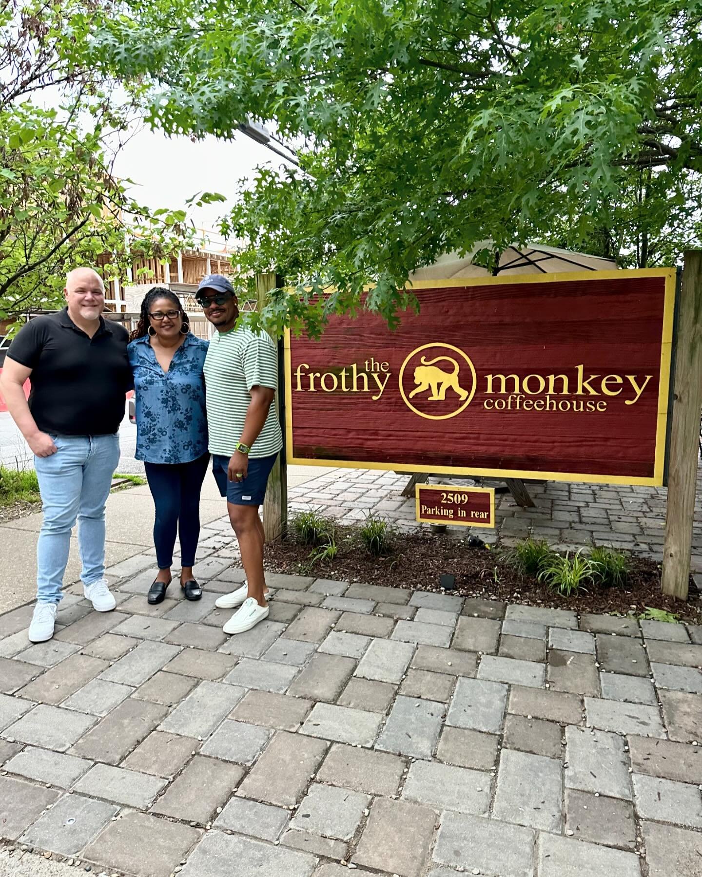 So glad to be #DiningOutForLife to support our partners at @NashvilleCares at @frothymonkey 12 South! 

Today, @frothymonkey is donating 30% of transactions back to @nashvillecares for their life saving and critical work for our community. 

Where ar