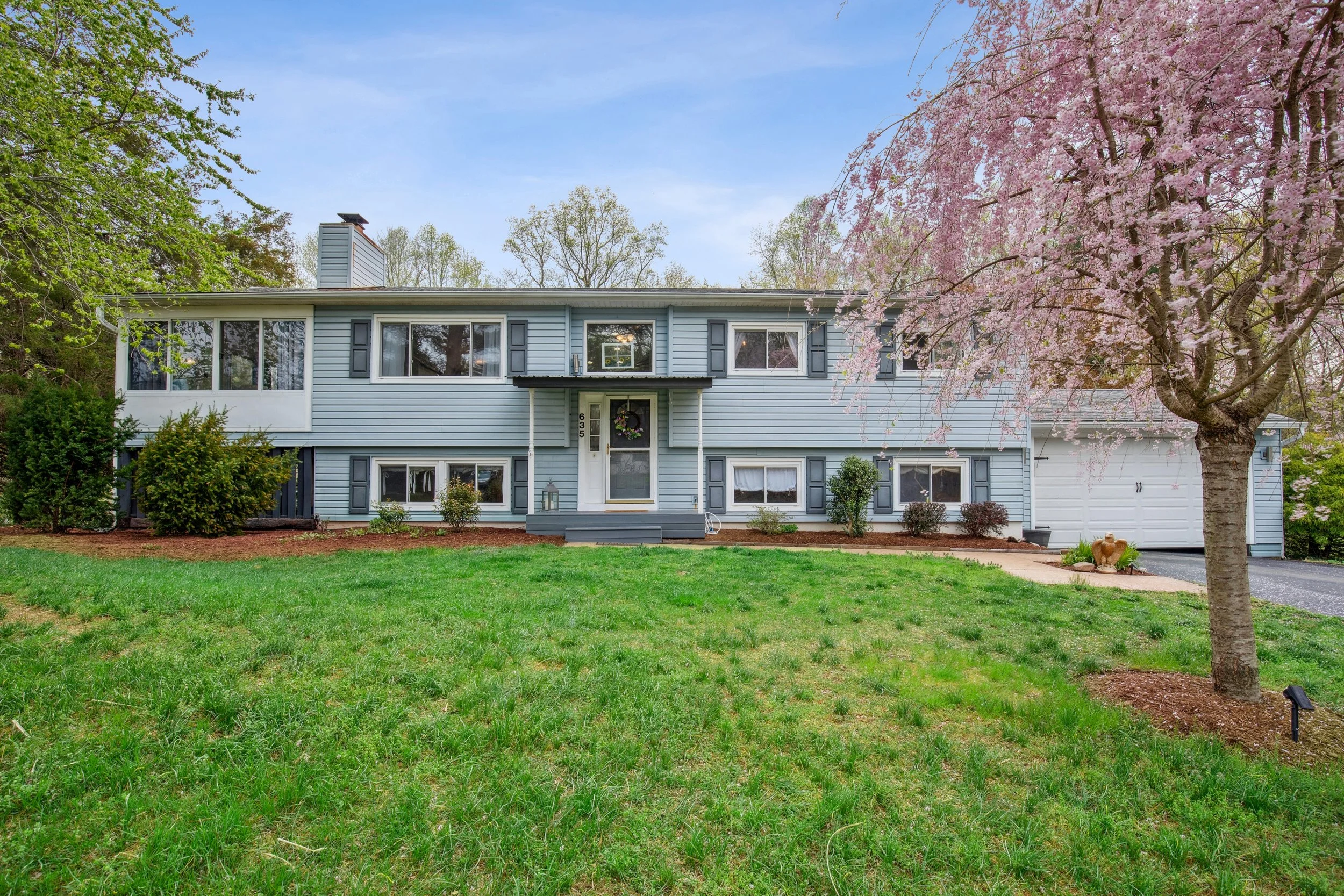 635 Teton Ct., Lothian, MD Real Estate Photography Session