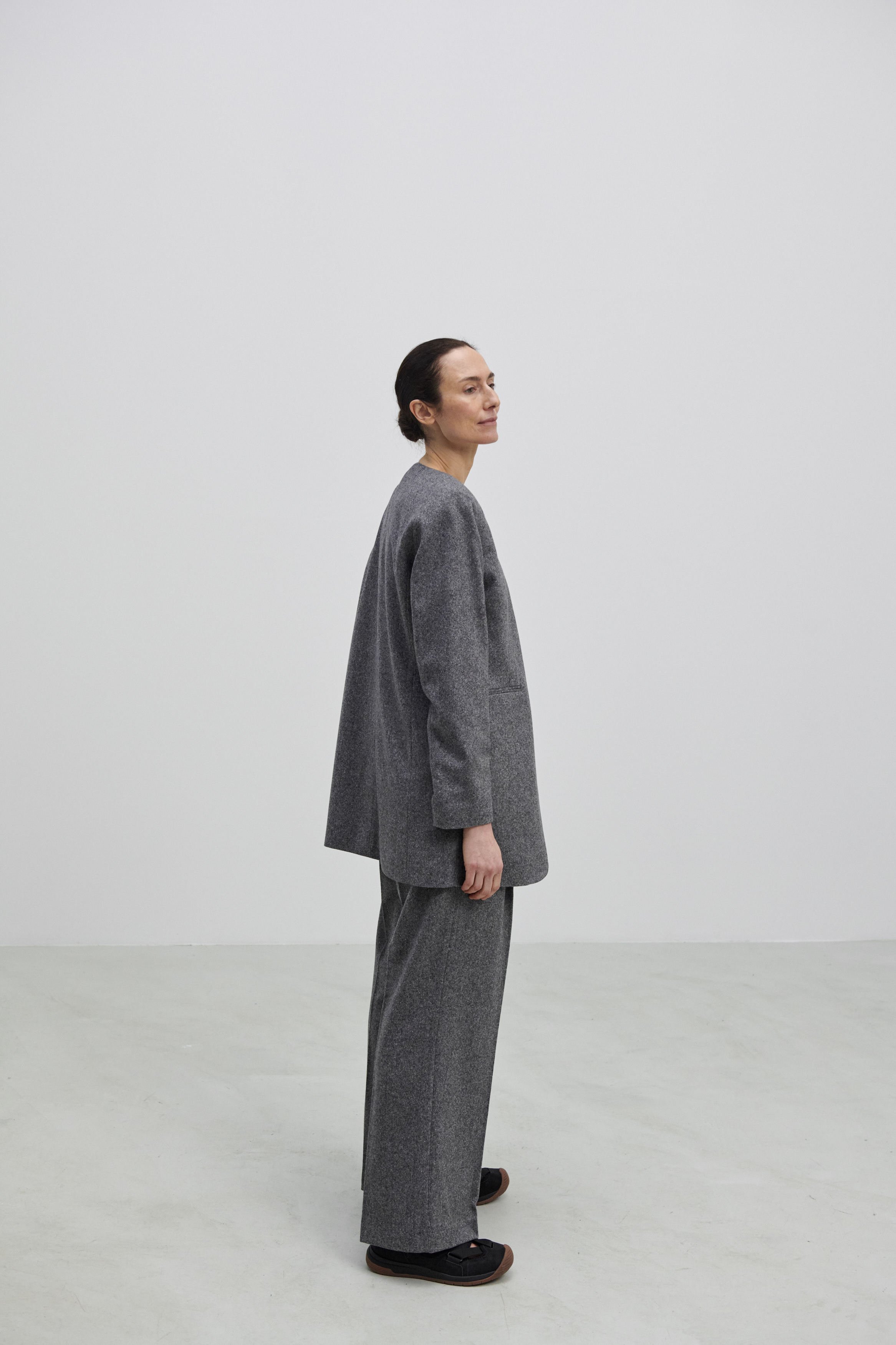 11SKALL_AW22_DIANNA_LONG_BBLAZER_GREY_MELANGE70267.jpg