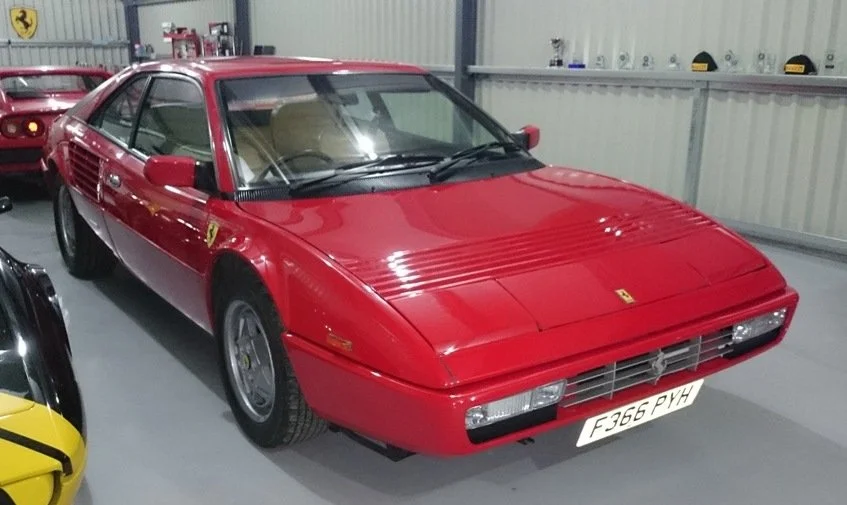 Ferrari Mondial 3.2 Coupe  Rosso Corsa