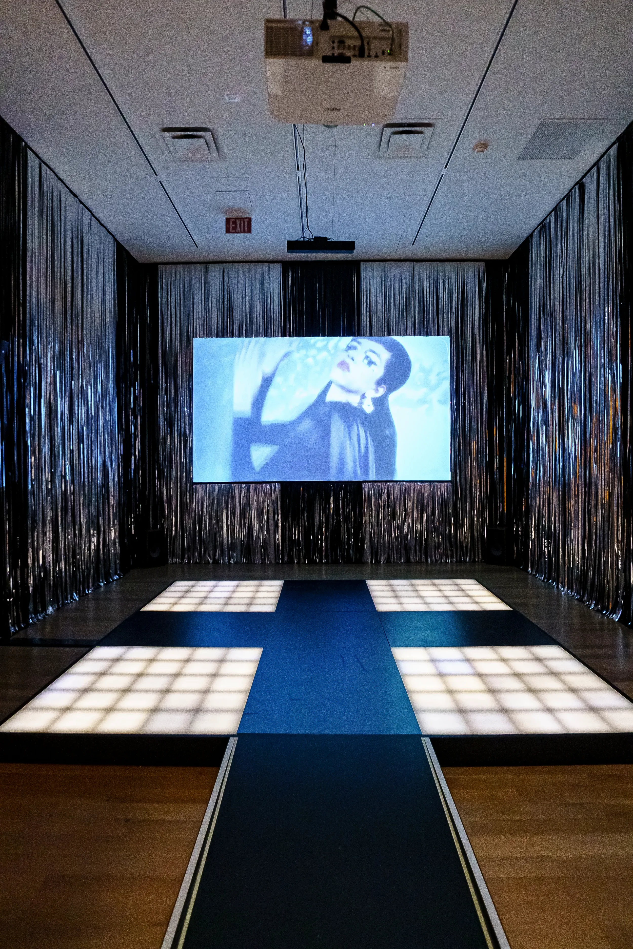 Smithsonian American Art Museum: Musical Thinking: New Video...