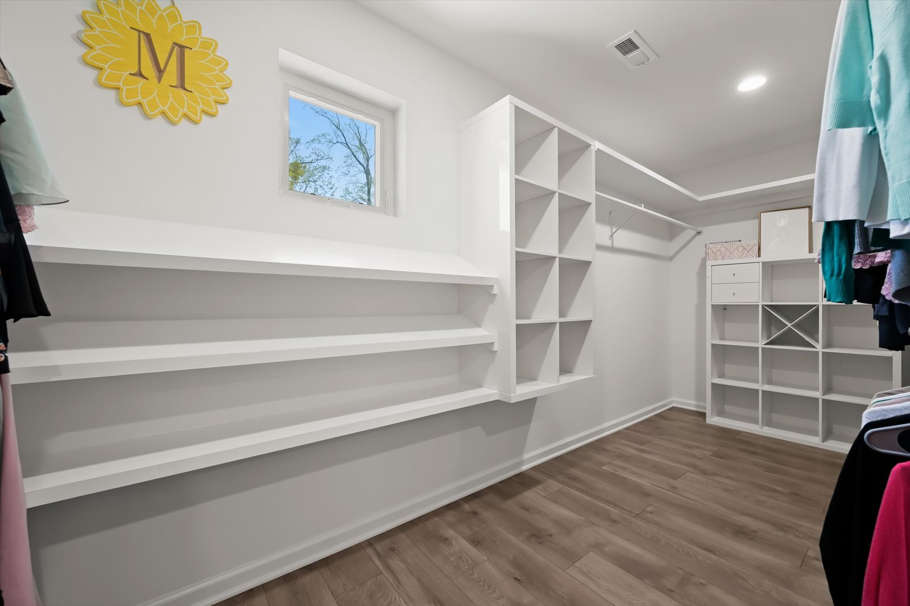 027-Primary Walk-in Closet.jpg