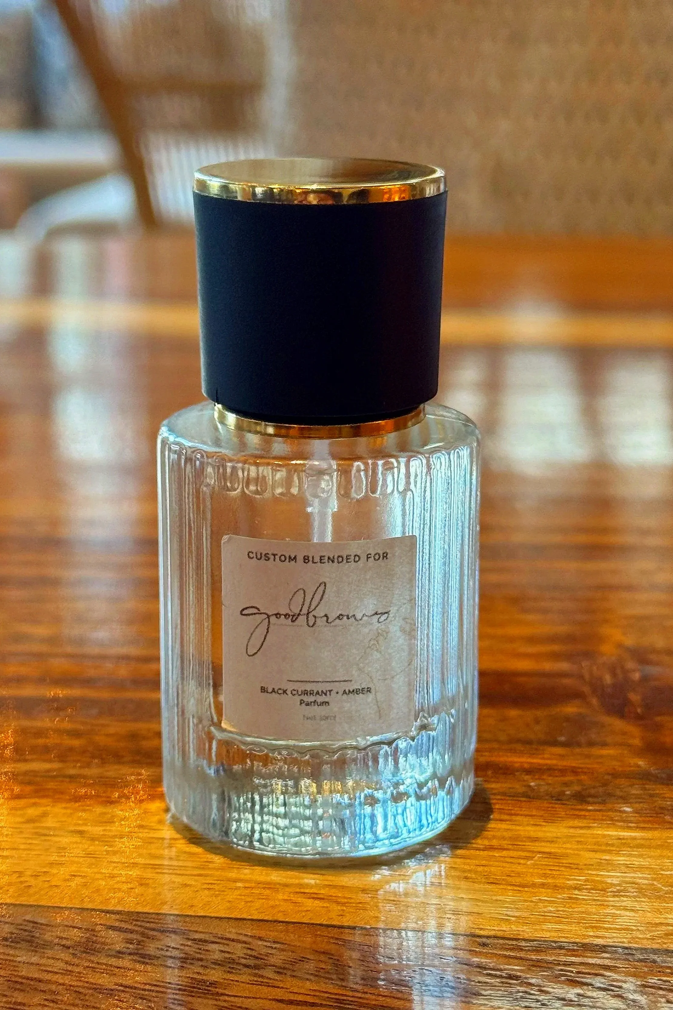 Shanna Amber Perfume