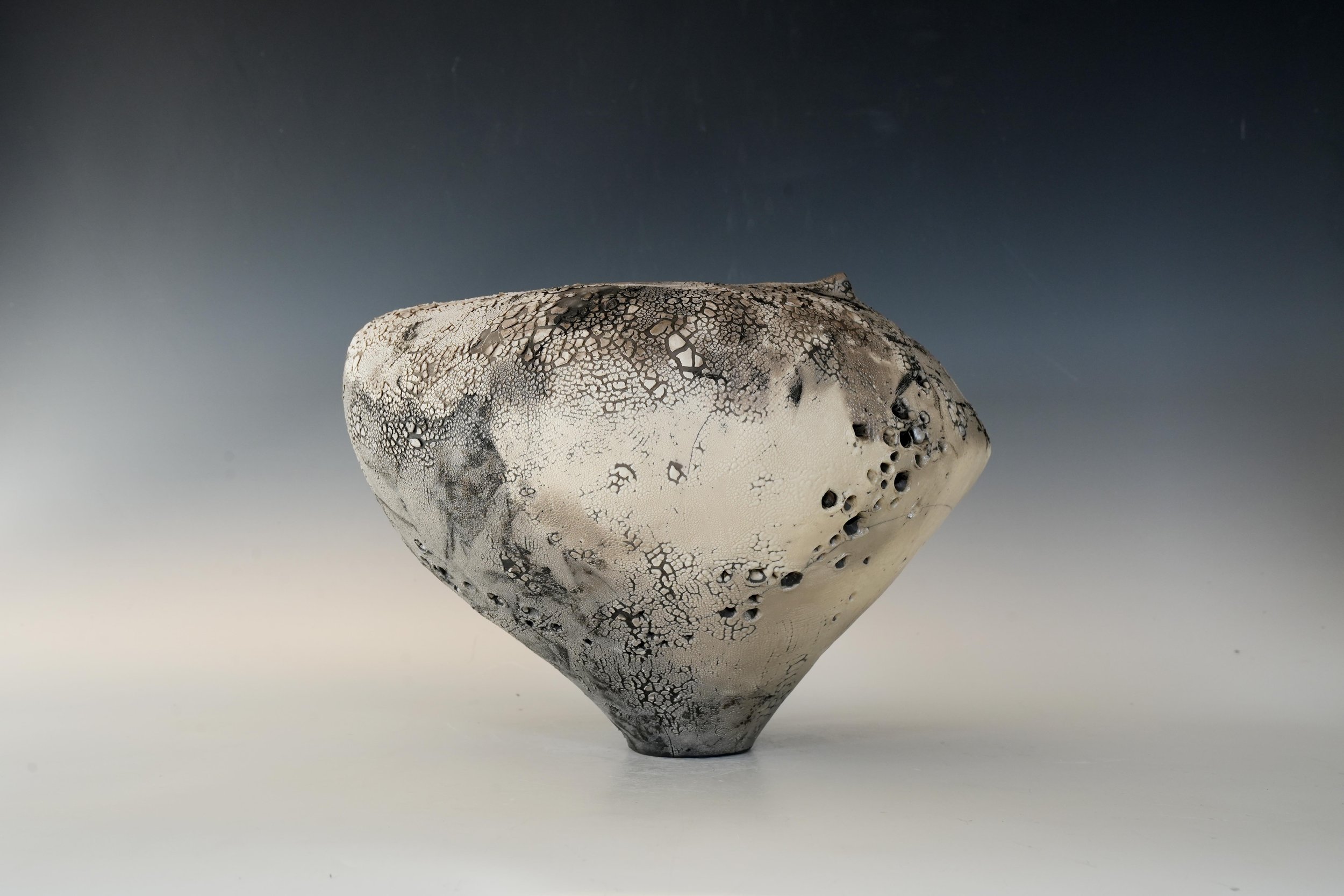 Ceramic Vessel "Dust of Moon River", Moon River Stone series