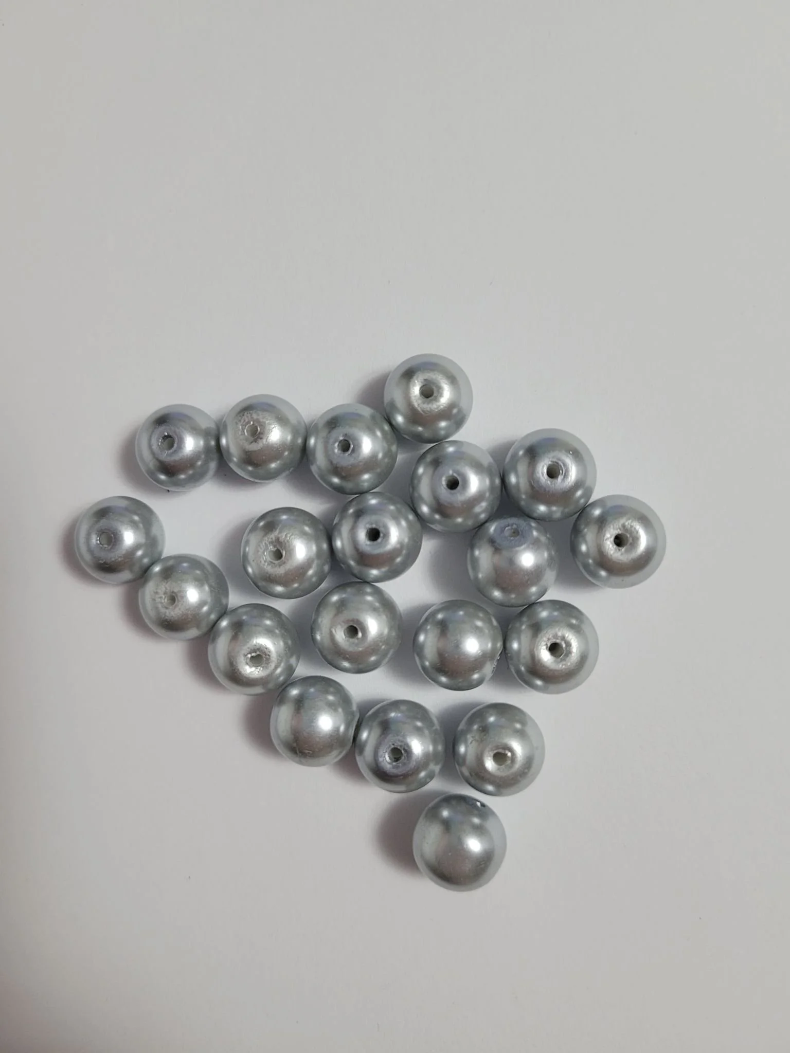 10mm Light Grey Glass Beads