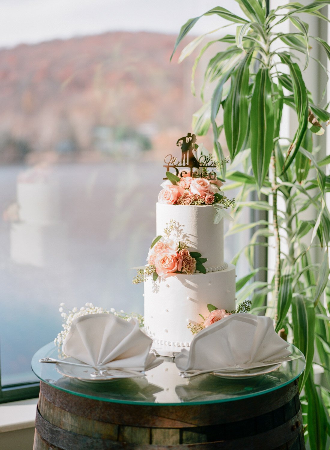 intimate wedding-elopement-intimate dinner-wedding cake-film photography-hunterdon county-nature-rachel watkinson photography.jpg