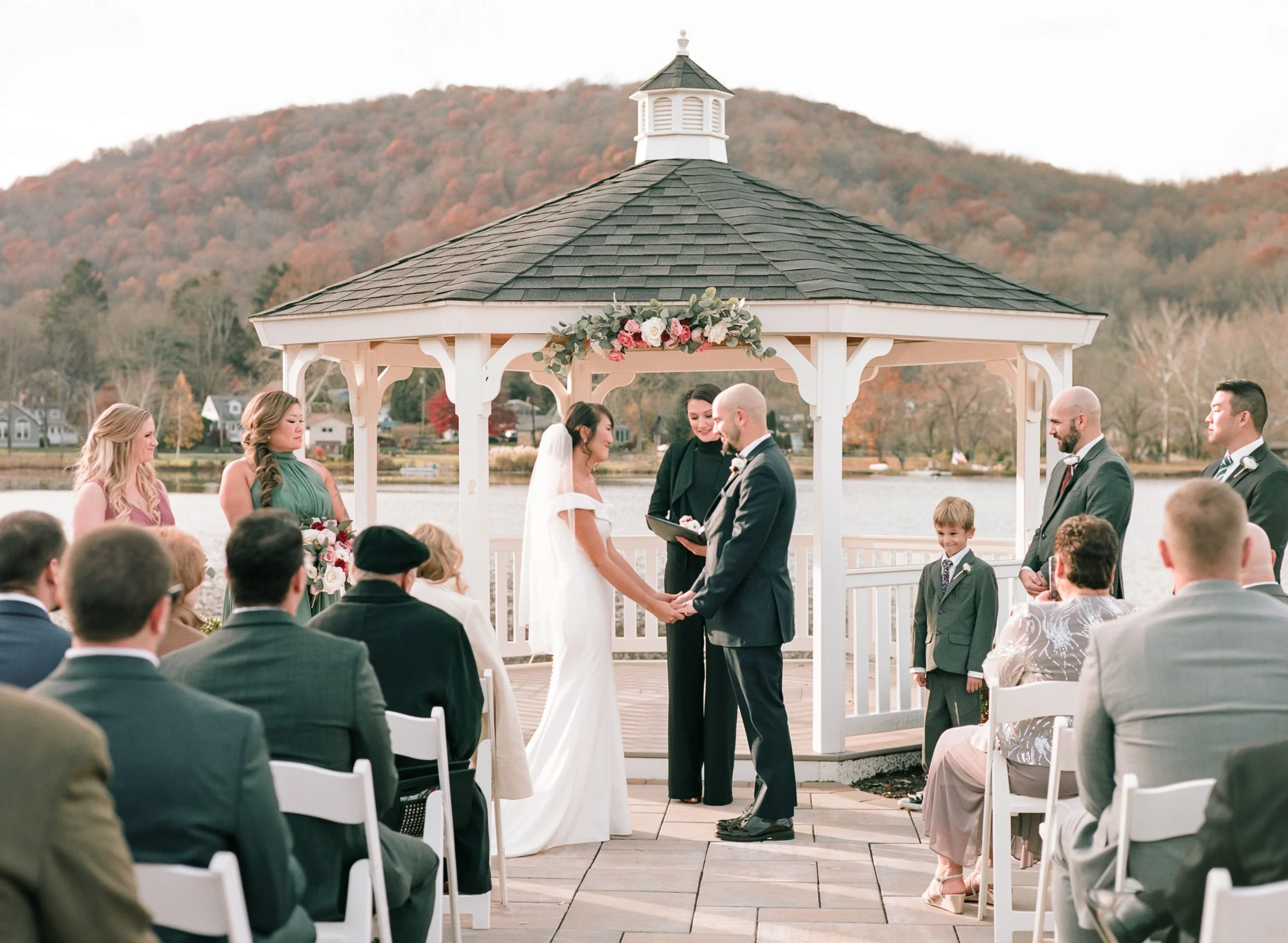 How to Choose the Perfect Ceremony Location for Your Wedding