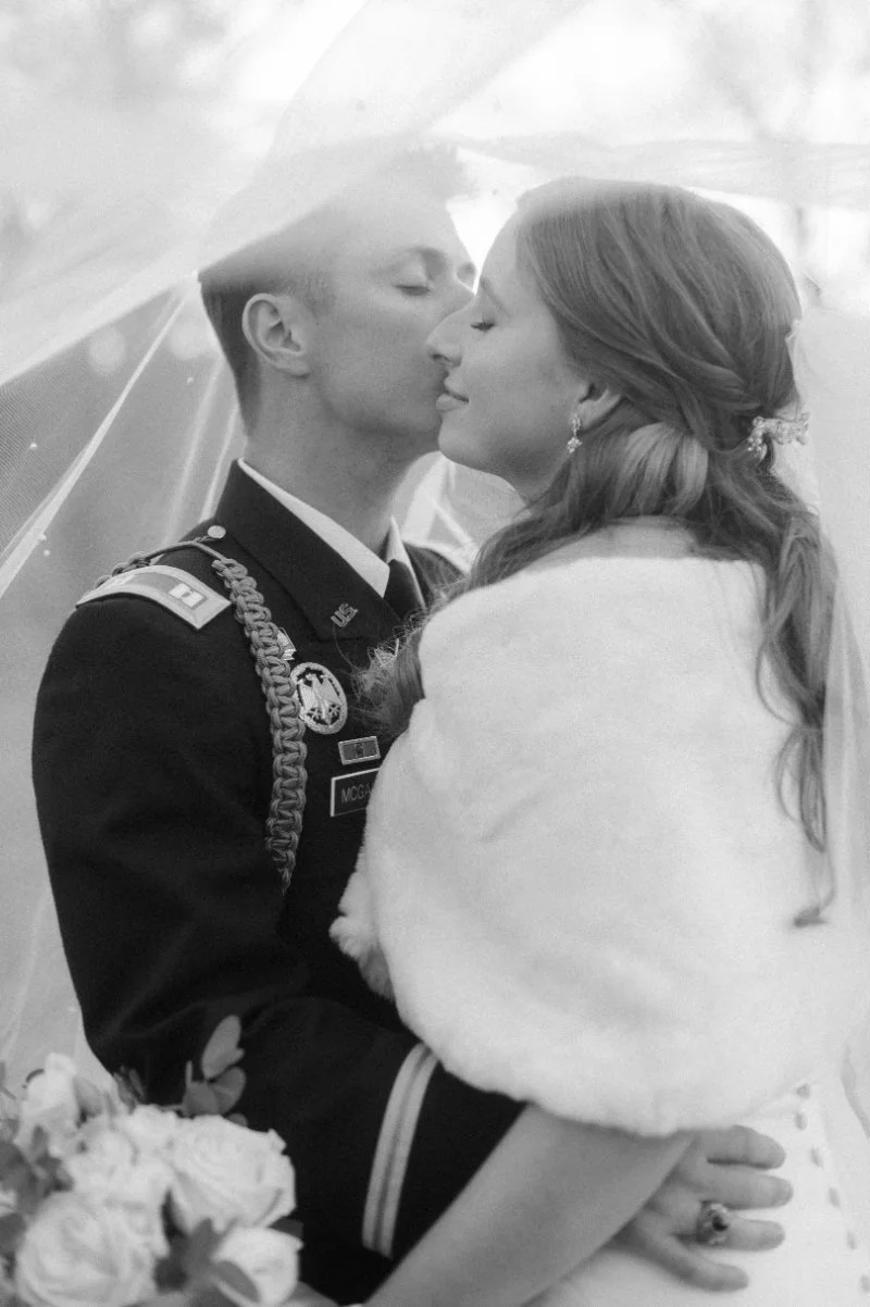 How to Plan a Small Wedding or Elopement: The Ultimate 2026 Checklist