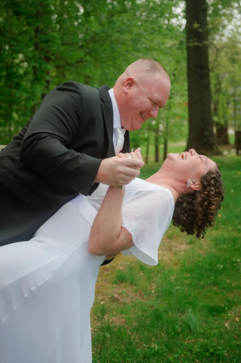 What Every Couple Should Include on Their Wedding Photography Checklist