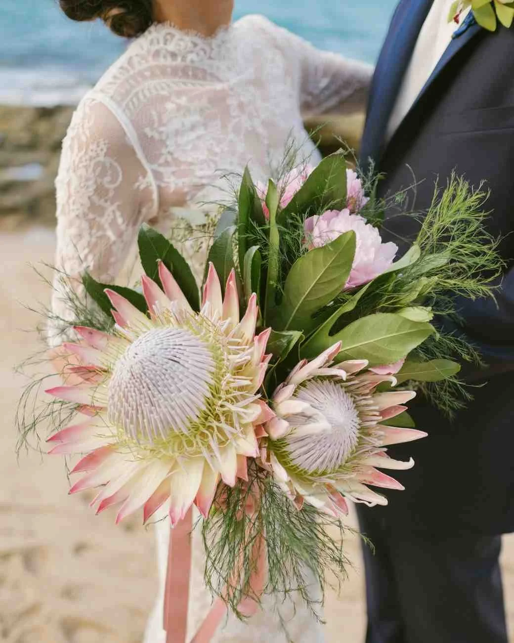 Proteas + Peonies Make an Unexpectedly Perfect Mix