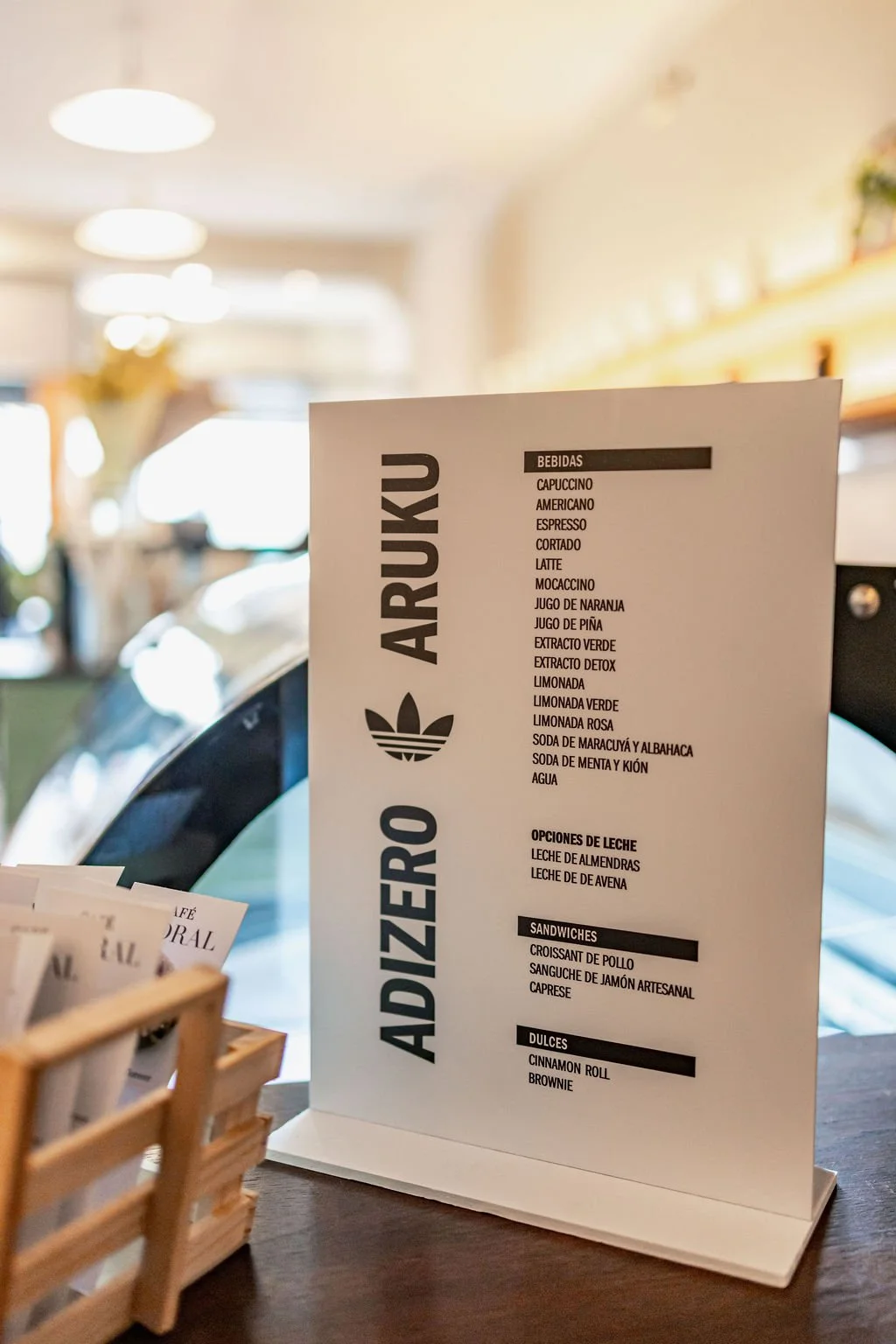 bloque 2_03_ADIZERO ARUKO.jpg