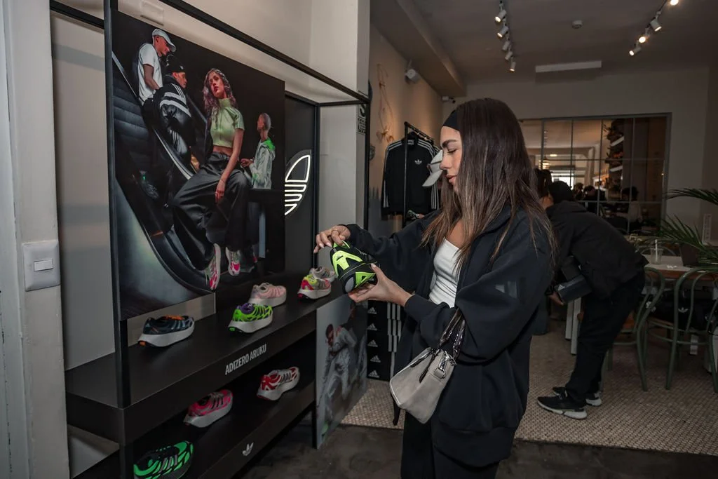 bloque 2_15_ADIZERO ARUKO.jpg