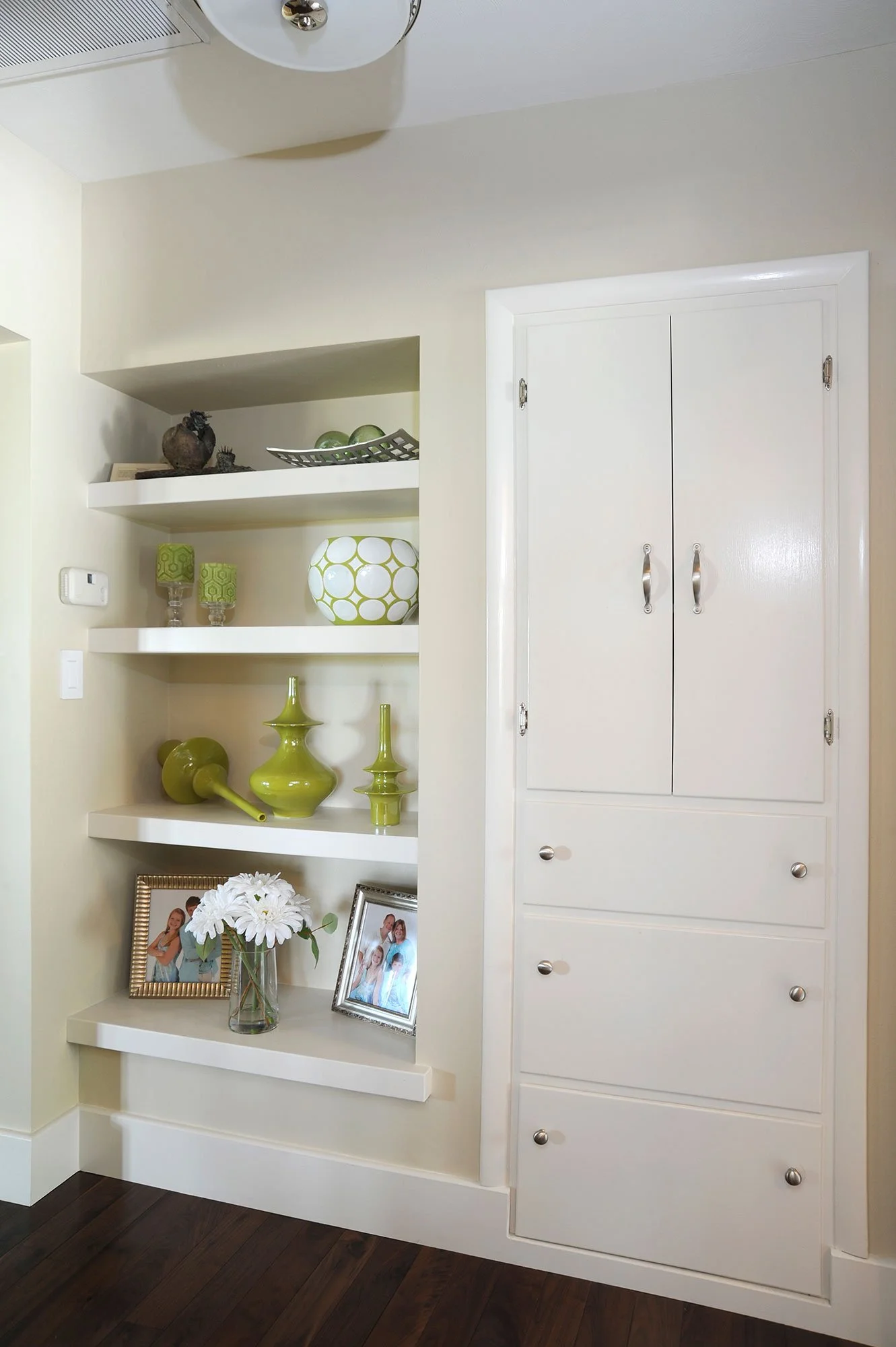 Kircher-Bordenkircher-Shelves_01_web.jpg