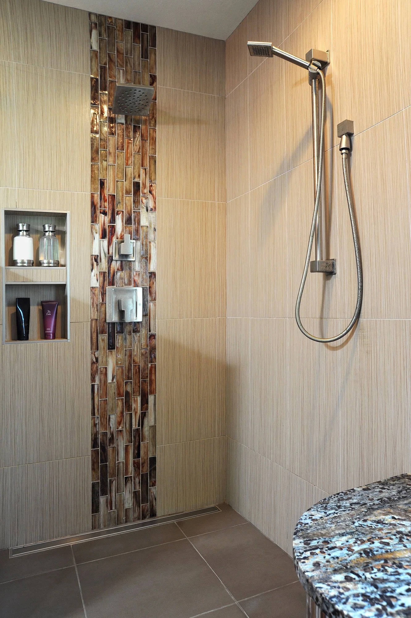 Kircher-Bordenkircher-Master-Bath_06_web.jpg