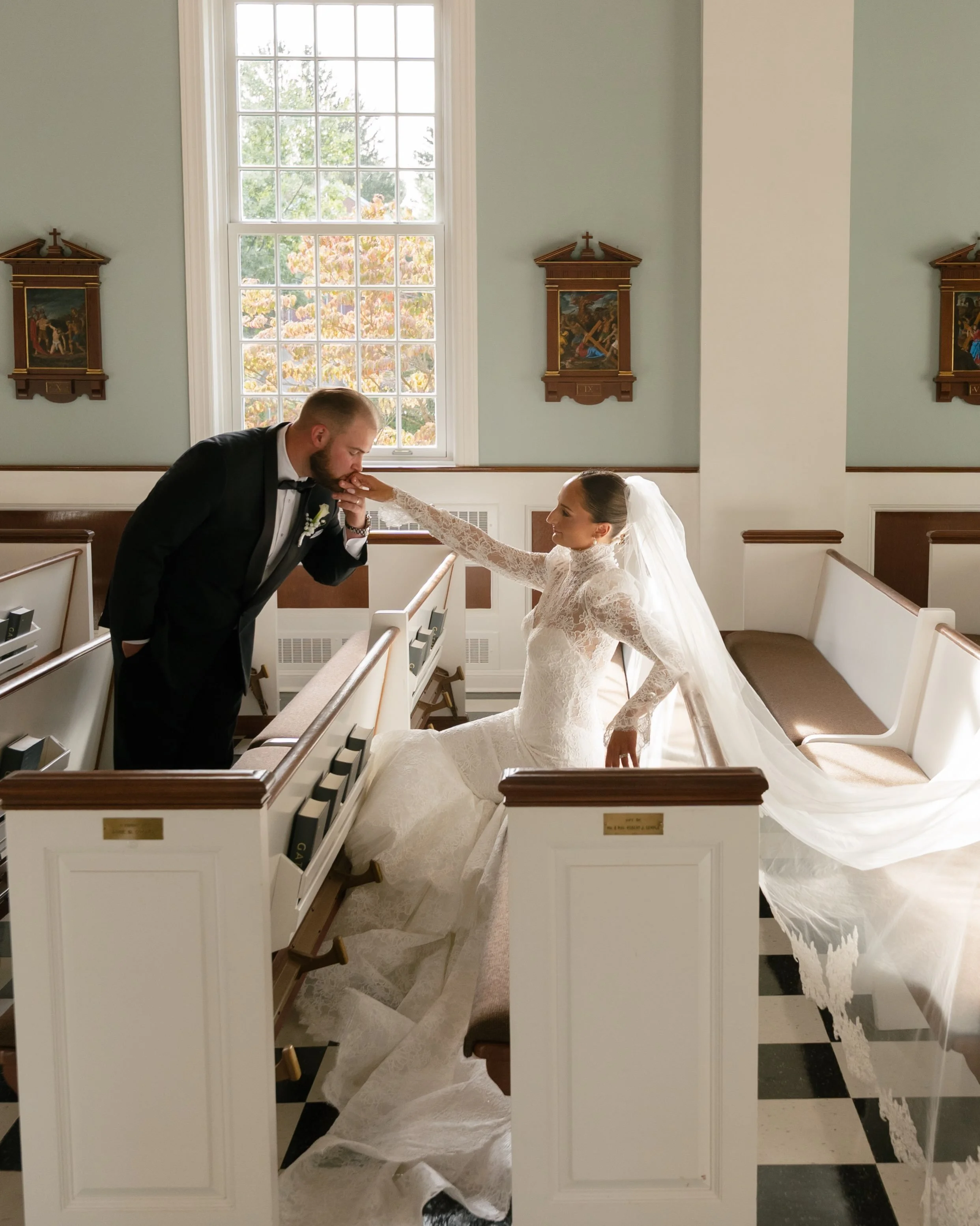 Faith. Family. Fashion. In that order.
 
A joyful wedding for Julia and Matthew on a perfect fall day at Church of Christ the King and @trumpnationalbedminster. 
#gloweddings #destinationaloha 

Ceremony Church of Christ the King
Venue @trumpnational