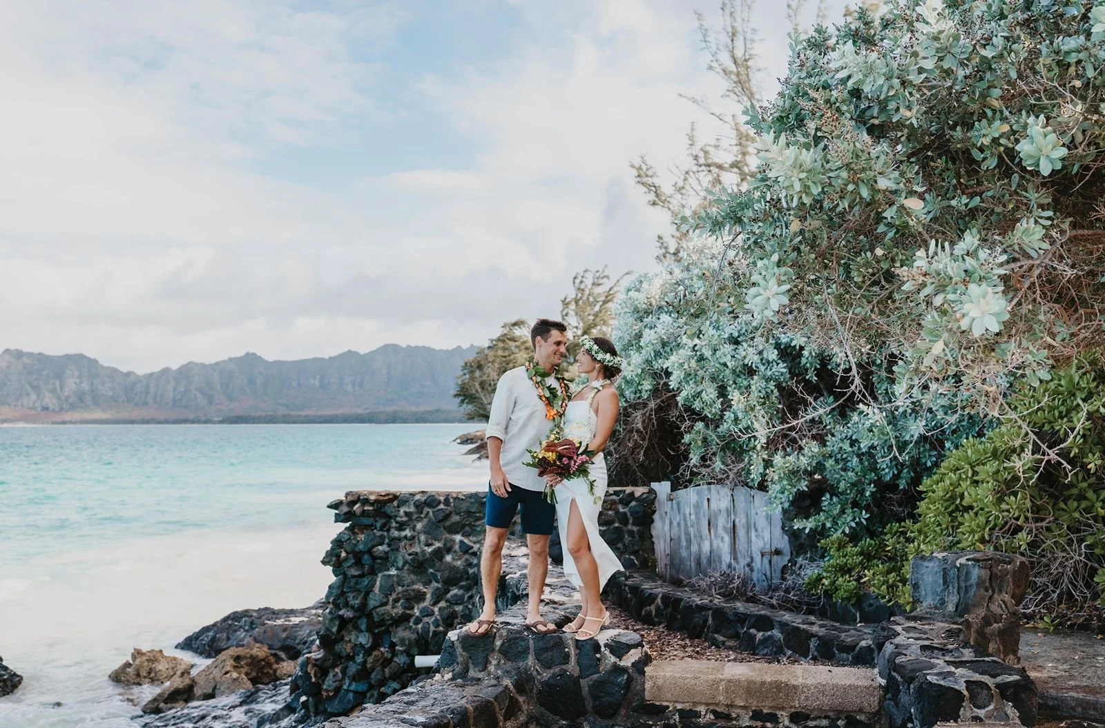 Newlyweds celebrate destination wedding on Oahu