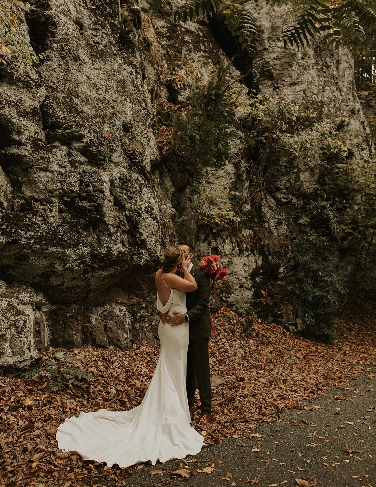 MandJWeddingRebeccaAshleyPhotography-8735.jpg