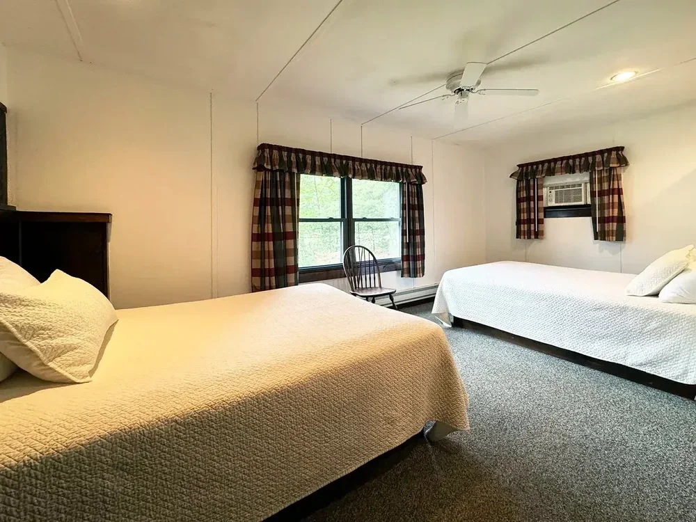 Seasonal Cottage 18 Bedroom Alternate View