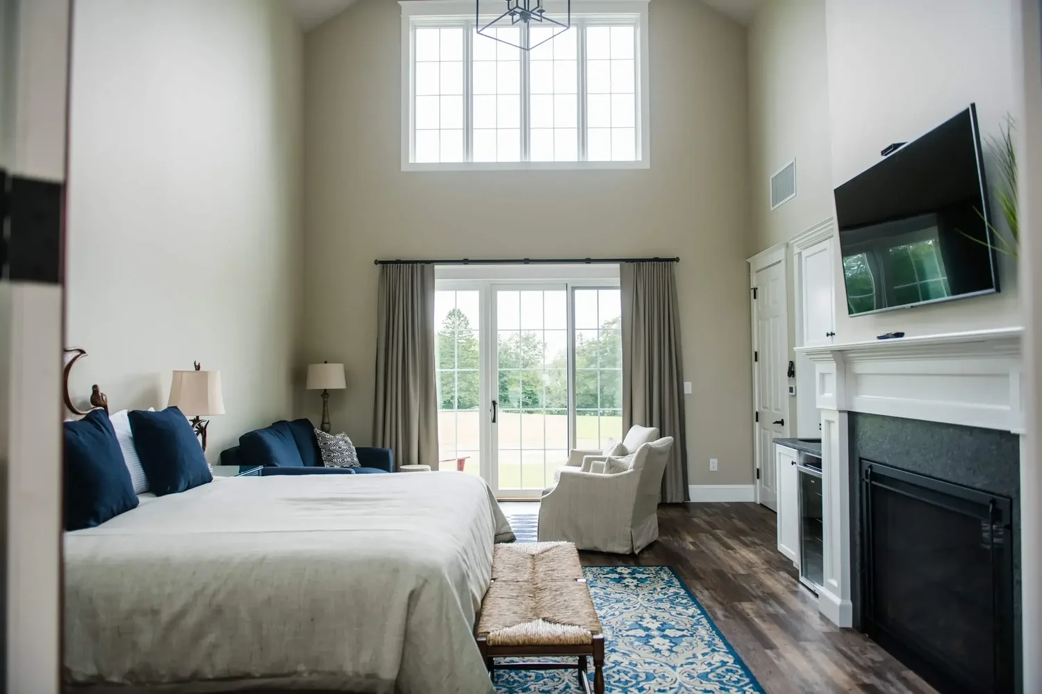 Adult-only Hill Suite with king bed and fireplace
