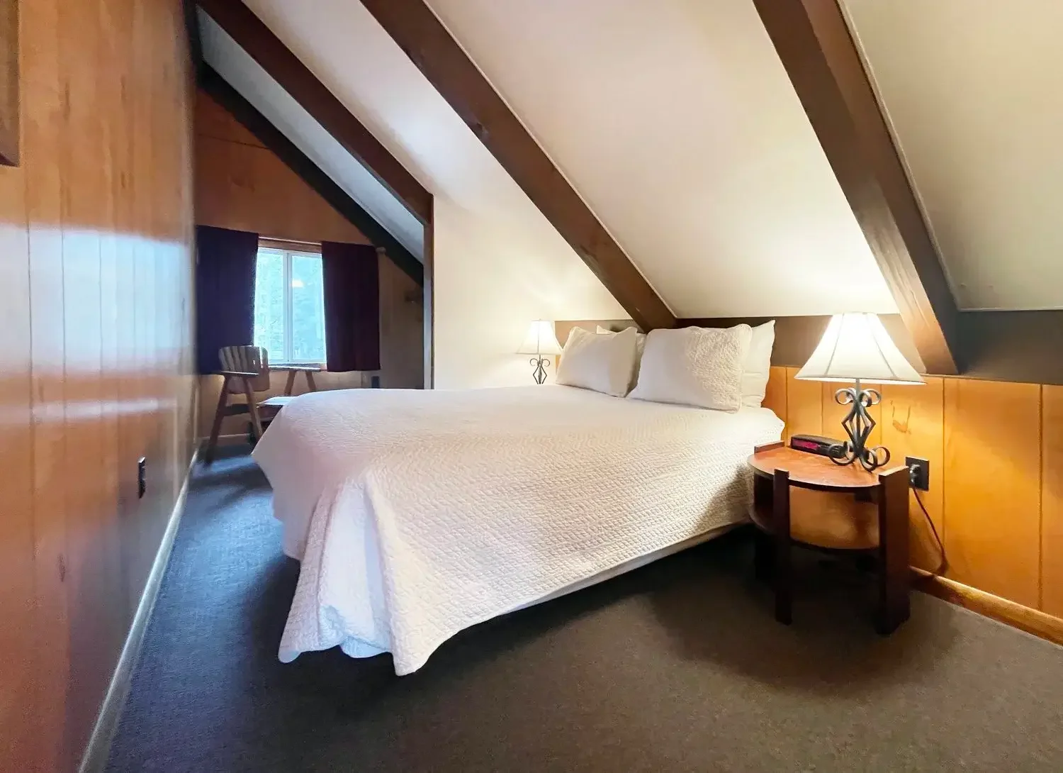 26bedroom2.webp