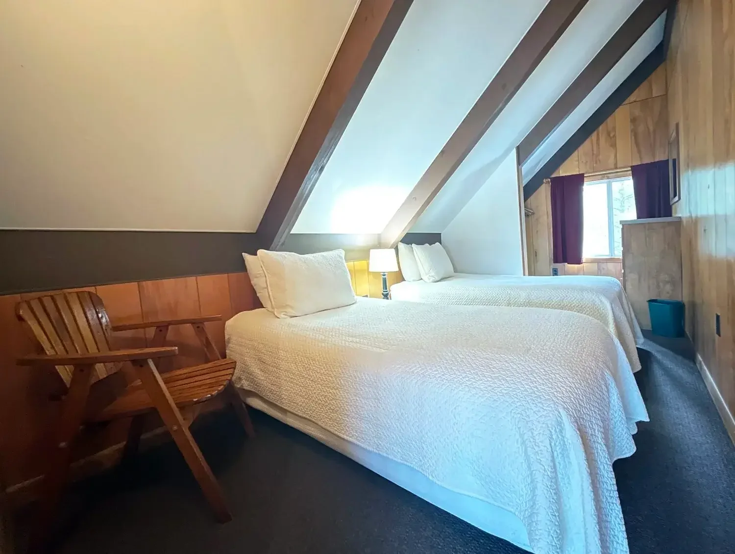 26bedroom3.webp
